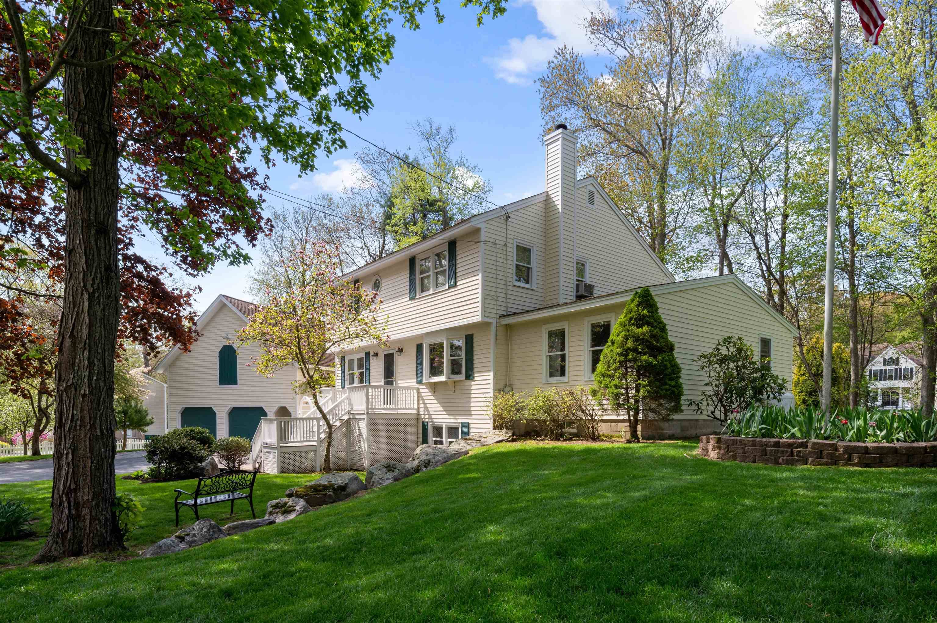 Hampton, NH 03842,6 Mohawk ST