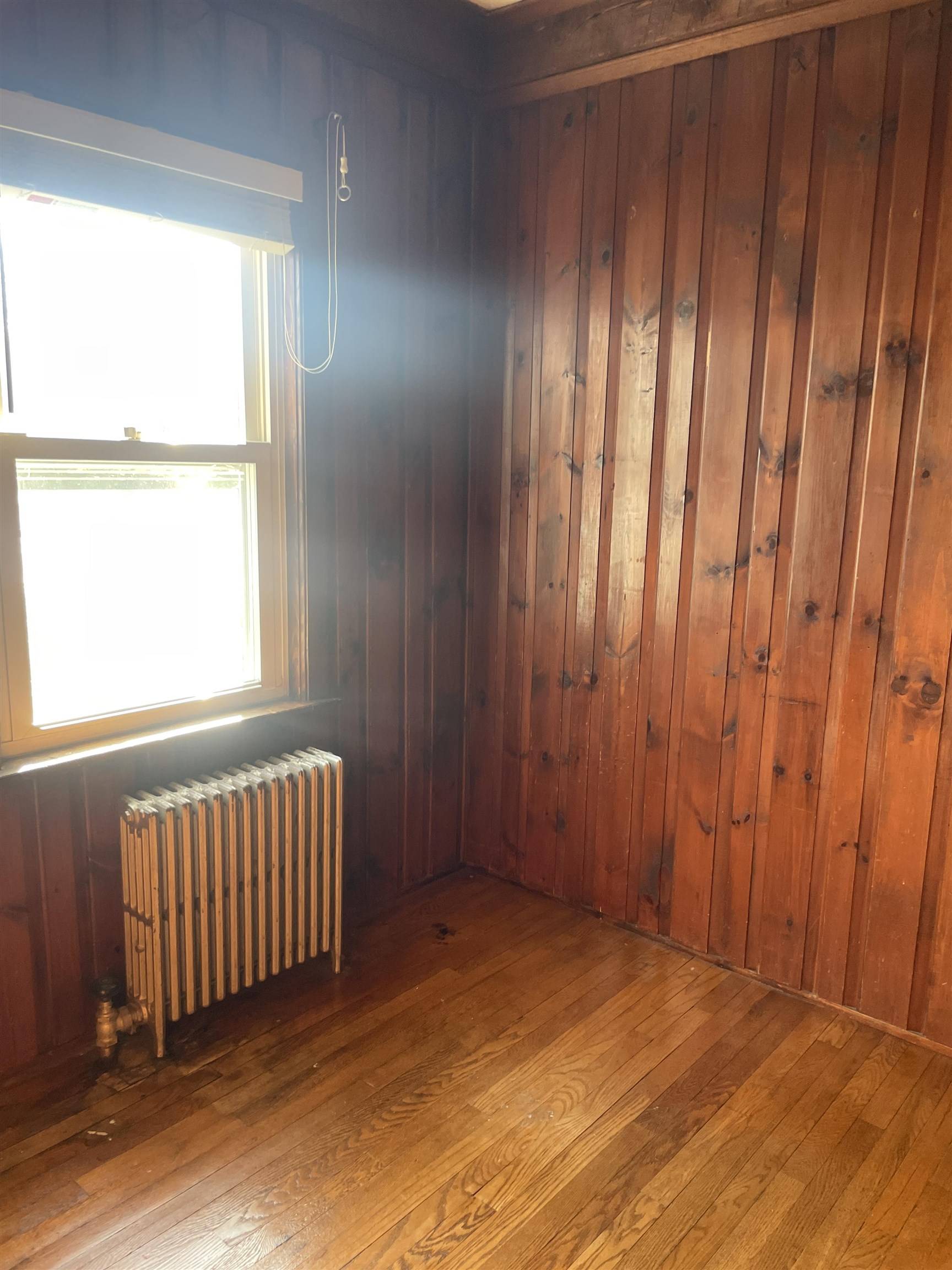 Rochester, NH 03867,102 Chestnut Hill RD