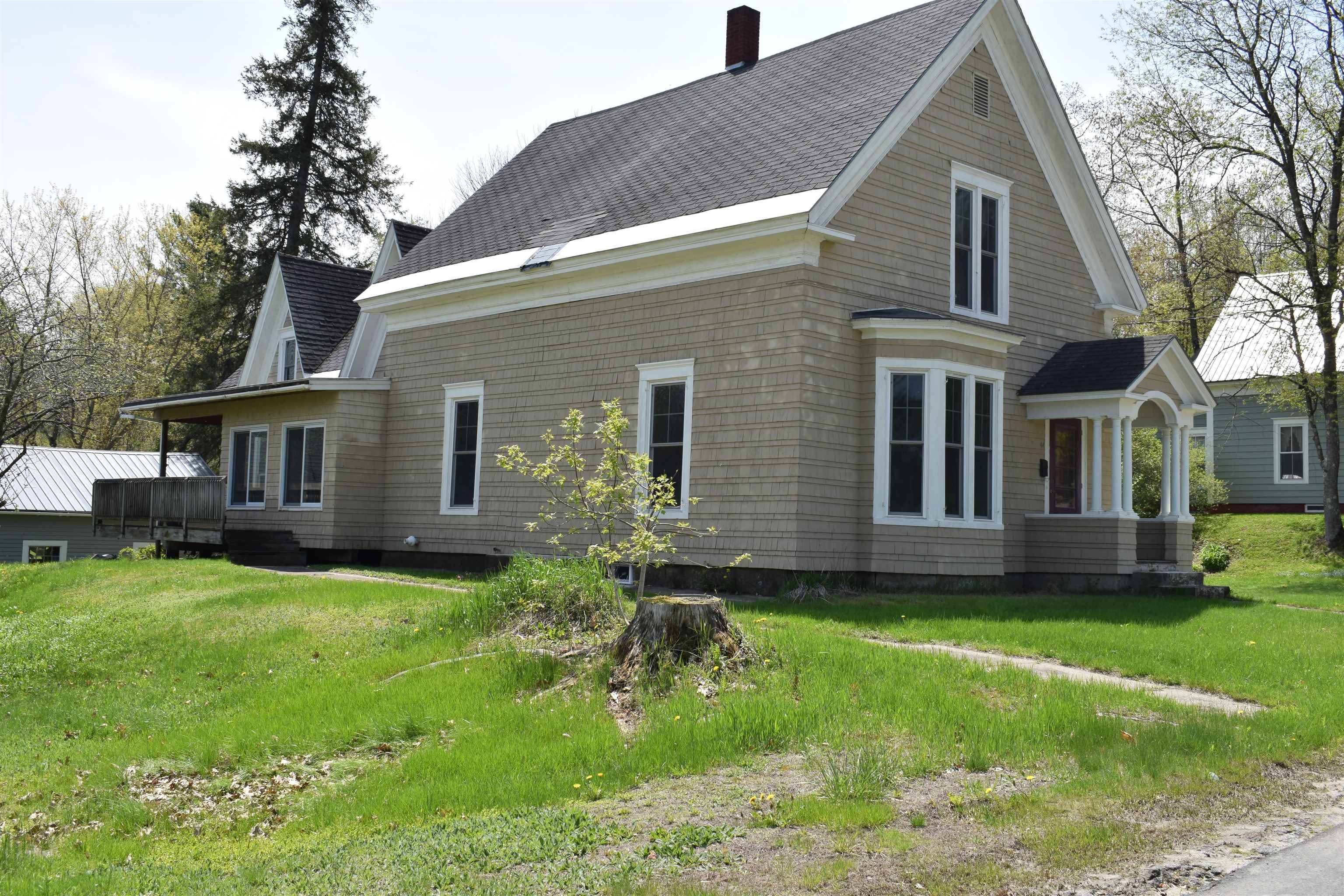 Lancaster, NH 03584,44 Elm ST