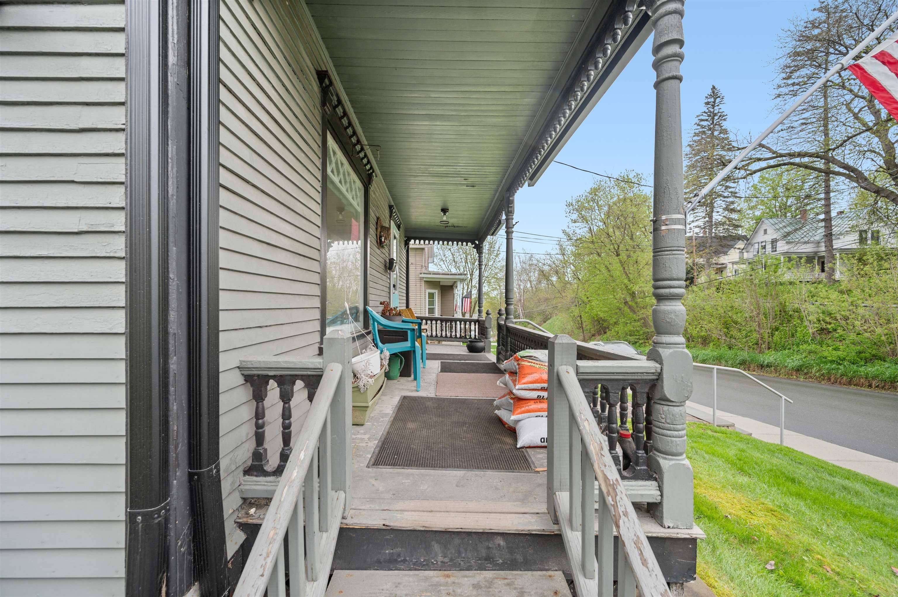 Barre City, VT 05641,35 Warren ST