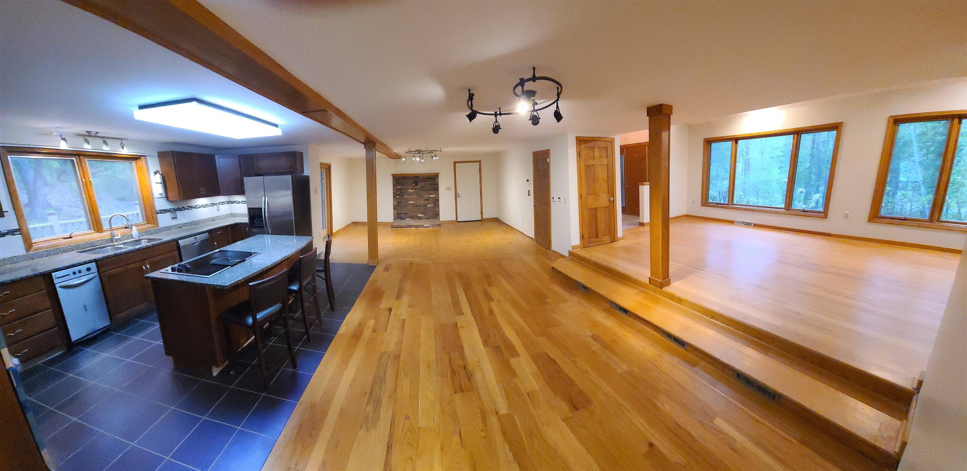 Windham, NH 03087,200 Range RD