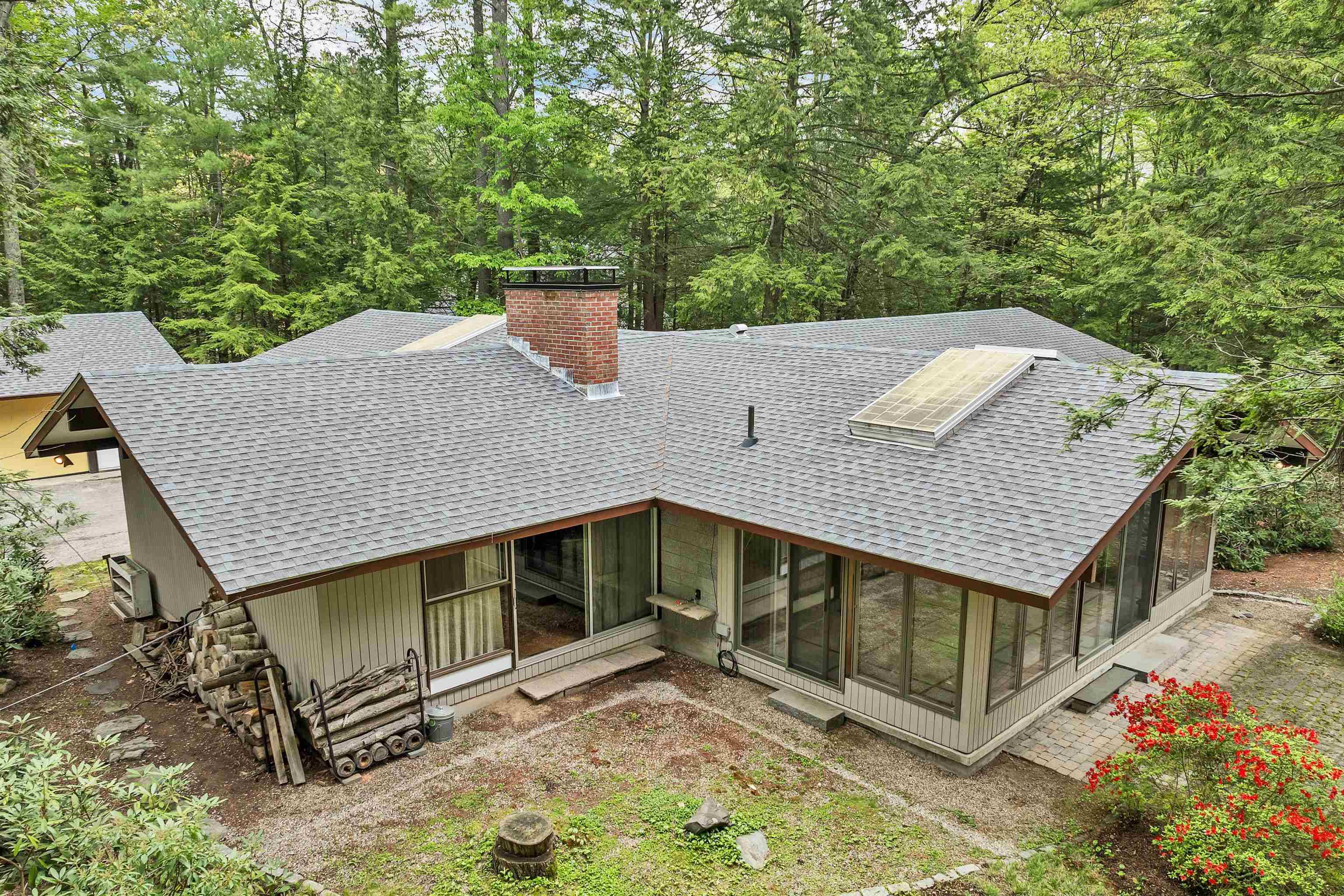 Bedford, NH 03110,25 Wendover WAY