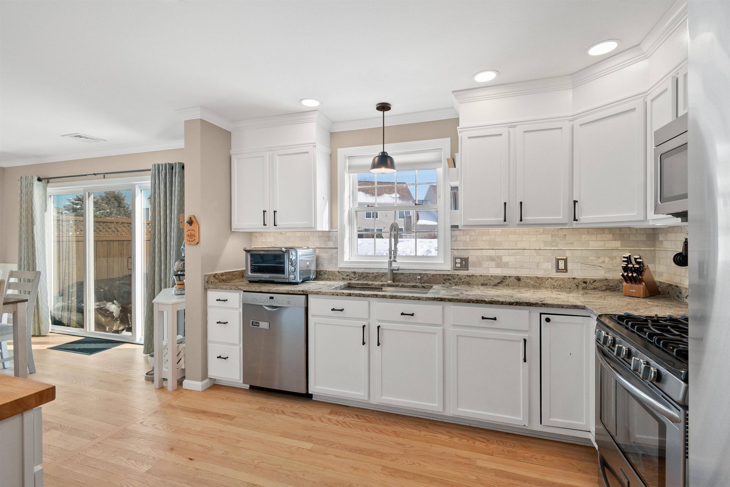 Brentwood, NH 03833,60 Abbey RD