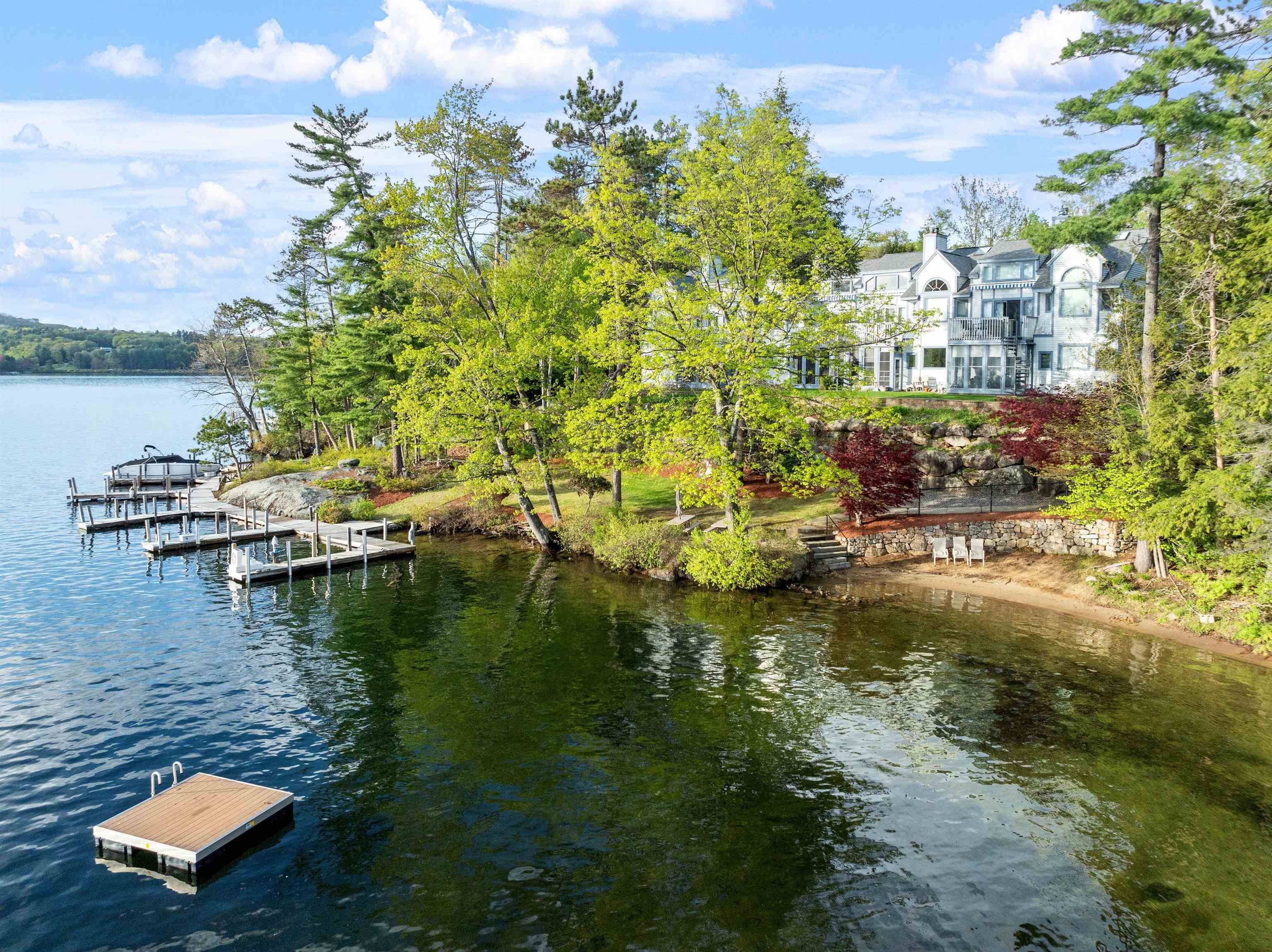 Laconia, NH 03246,738 Weirs BLVD #40