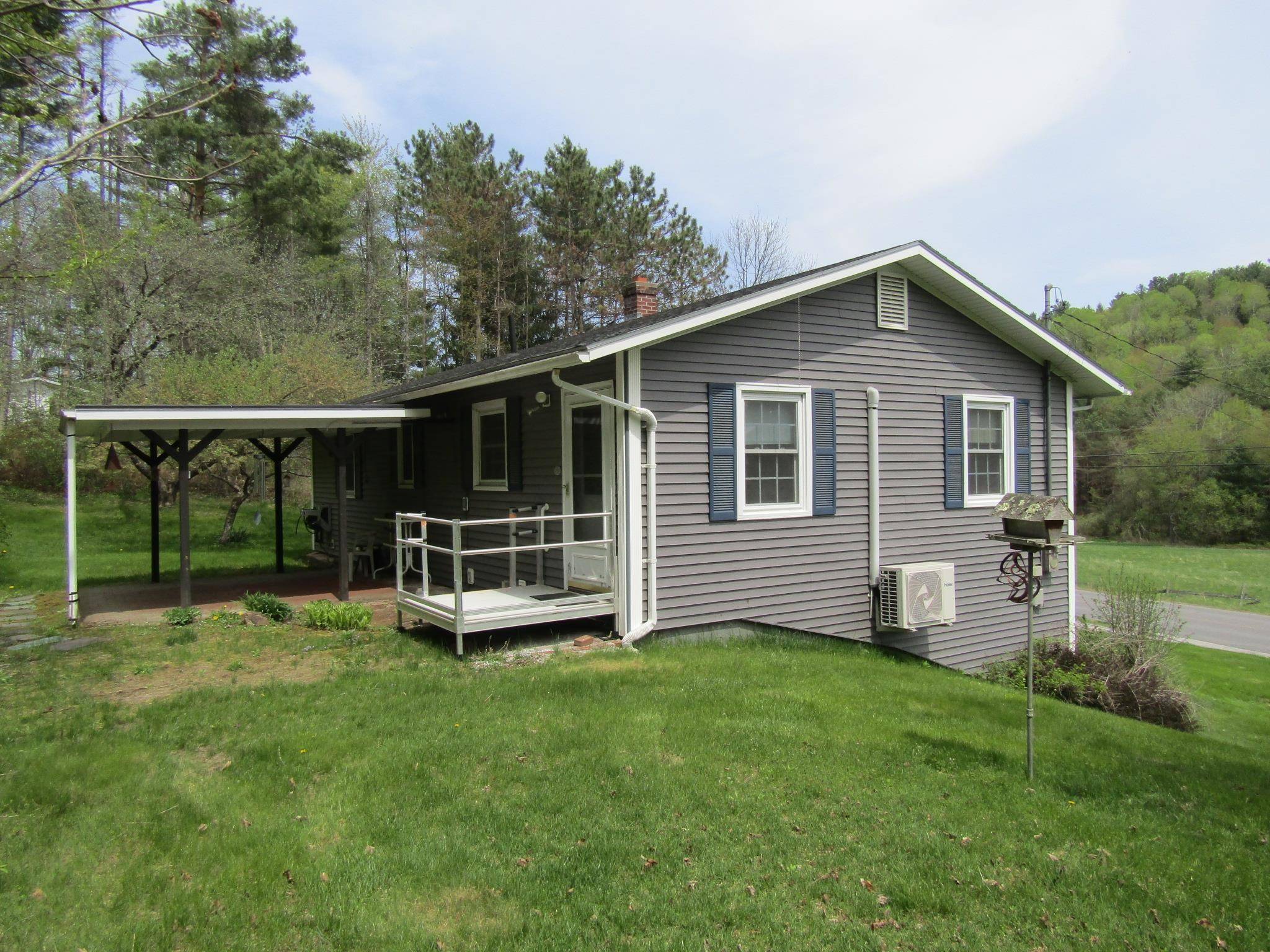 Barre Town, VT 05641,286 Farwell ST
