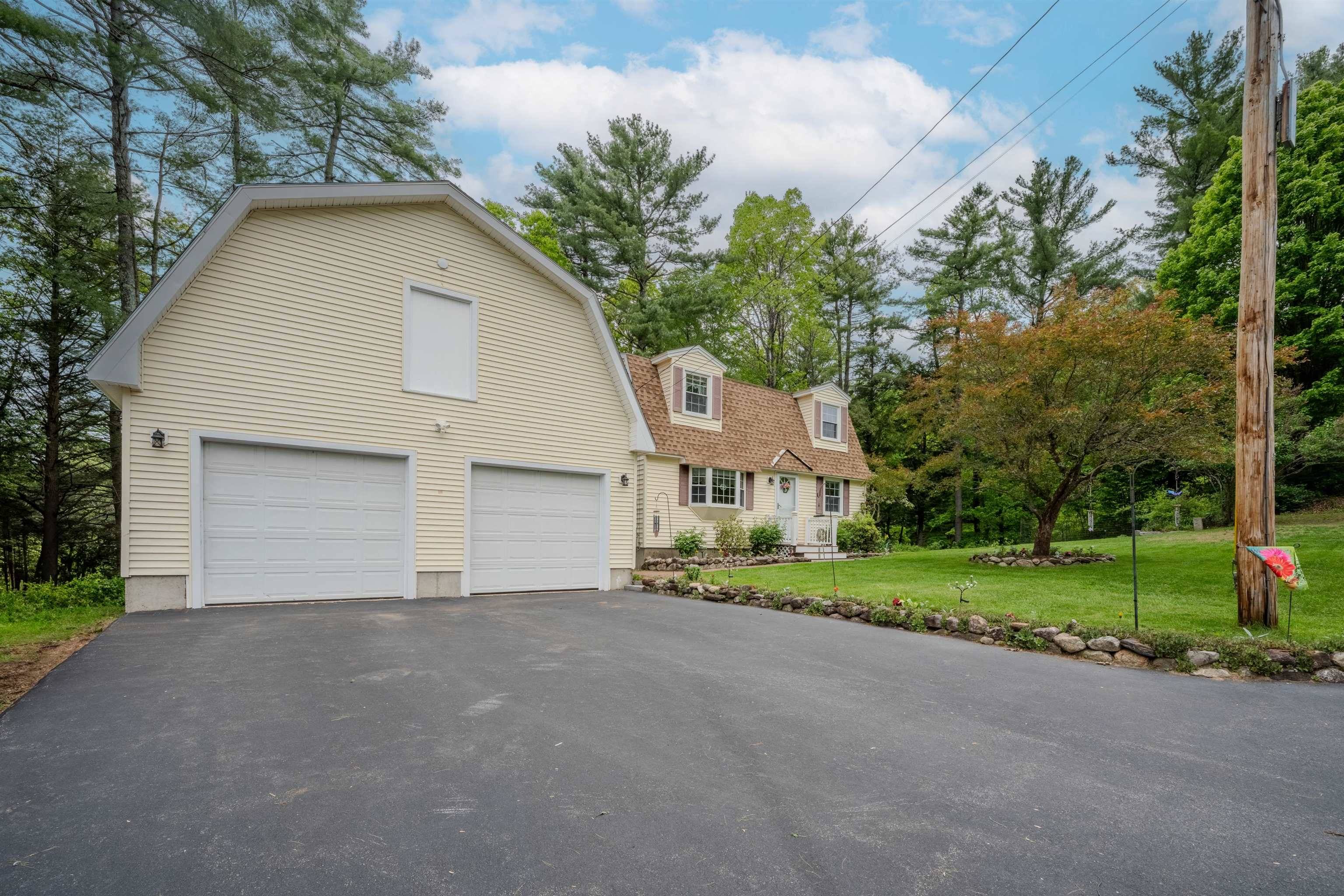 Goffstown, NH 03045,12 Emerald CIR