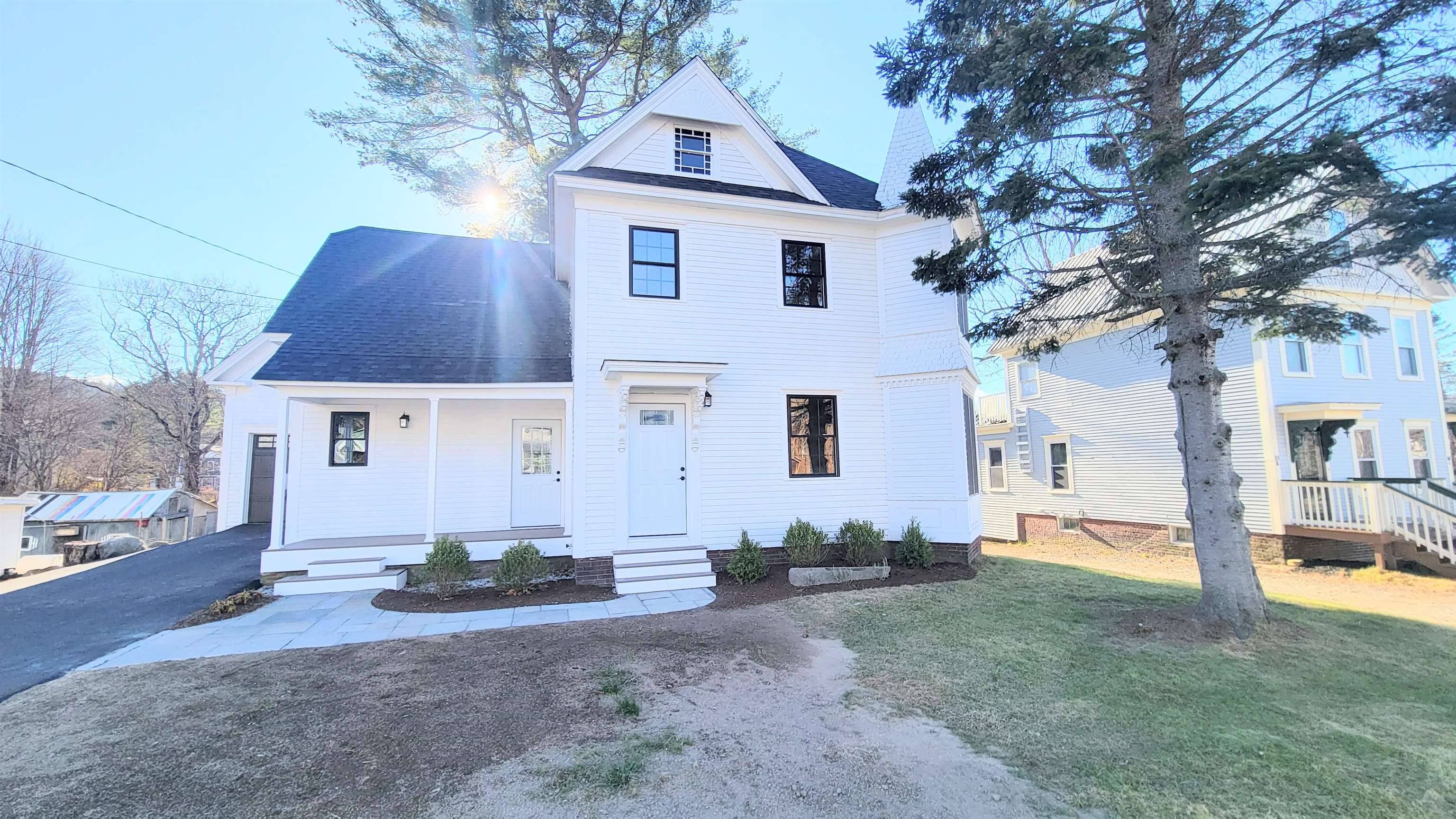 Ashland, NH 03217,12 Washington ST