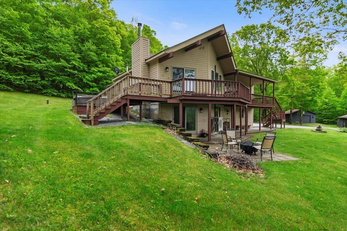 Sandgate, VT 05250,697 Hamilton Hollow RD