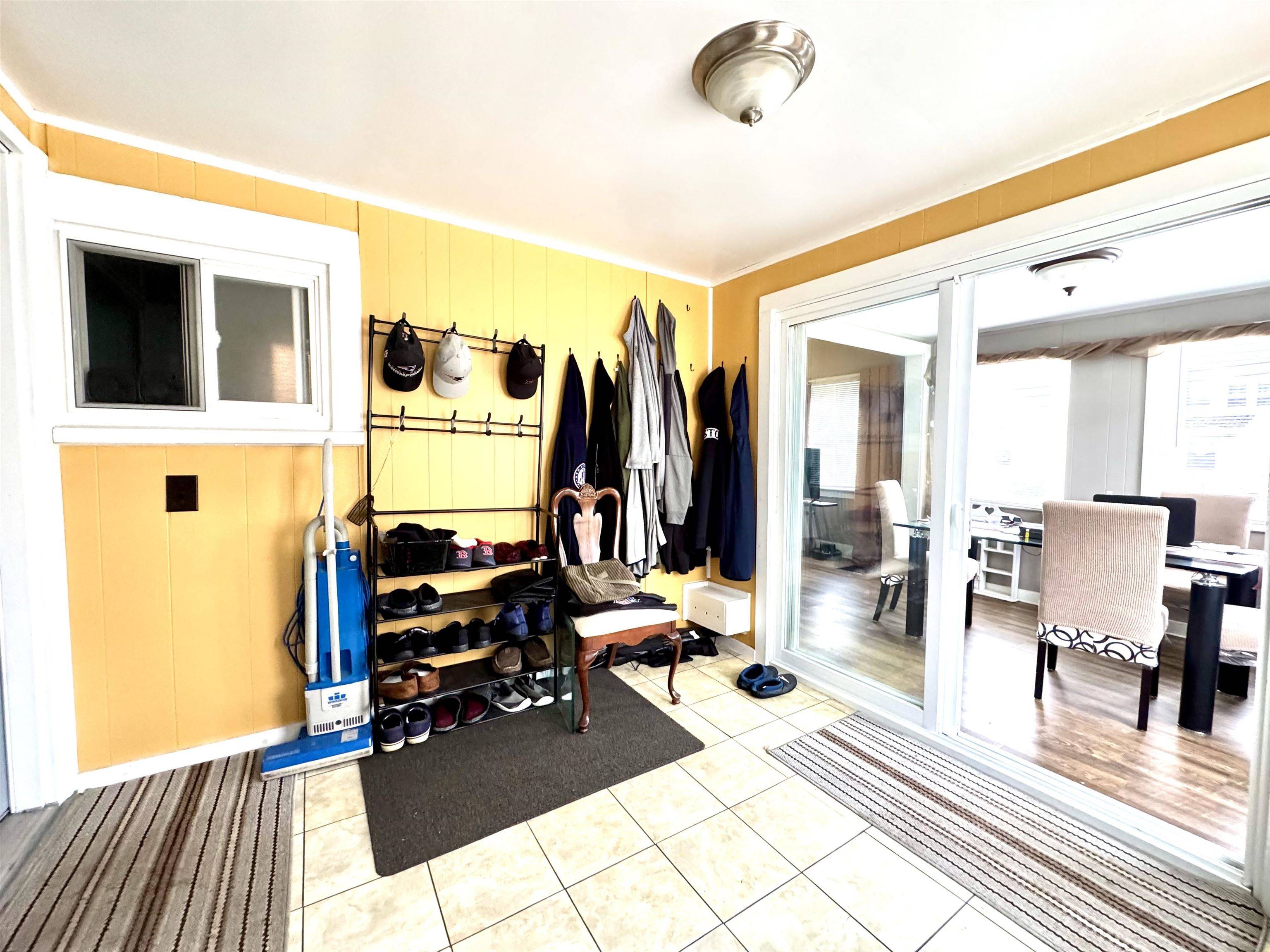 Colebrook, NH 03576,15 Park ST