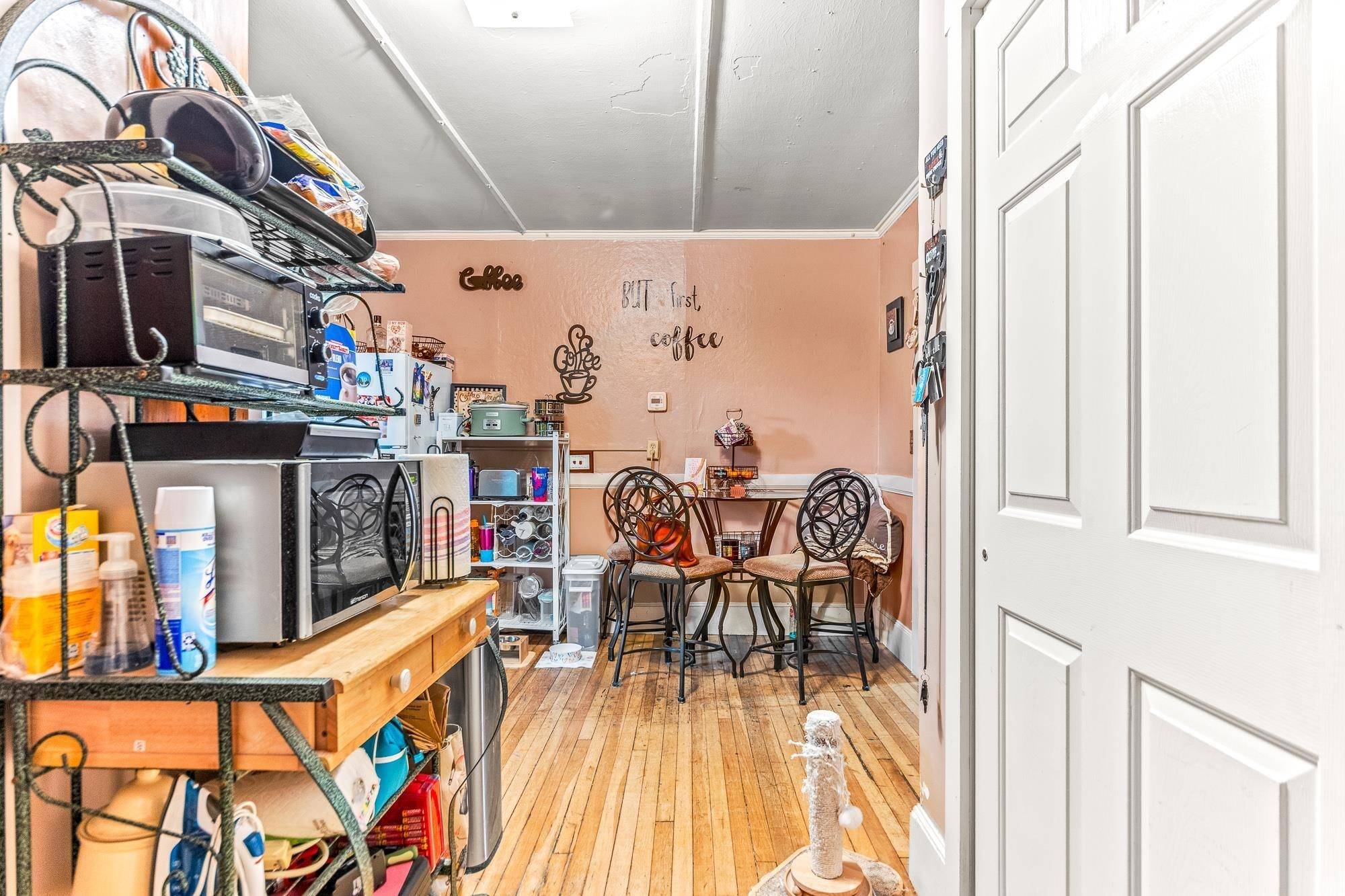58 Pickering RD Rochester, NH 03867