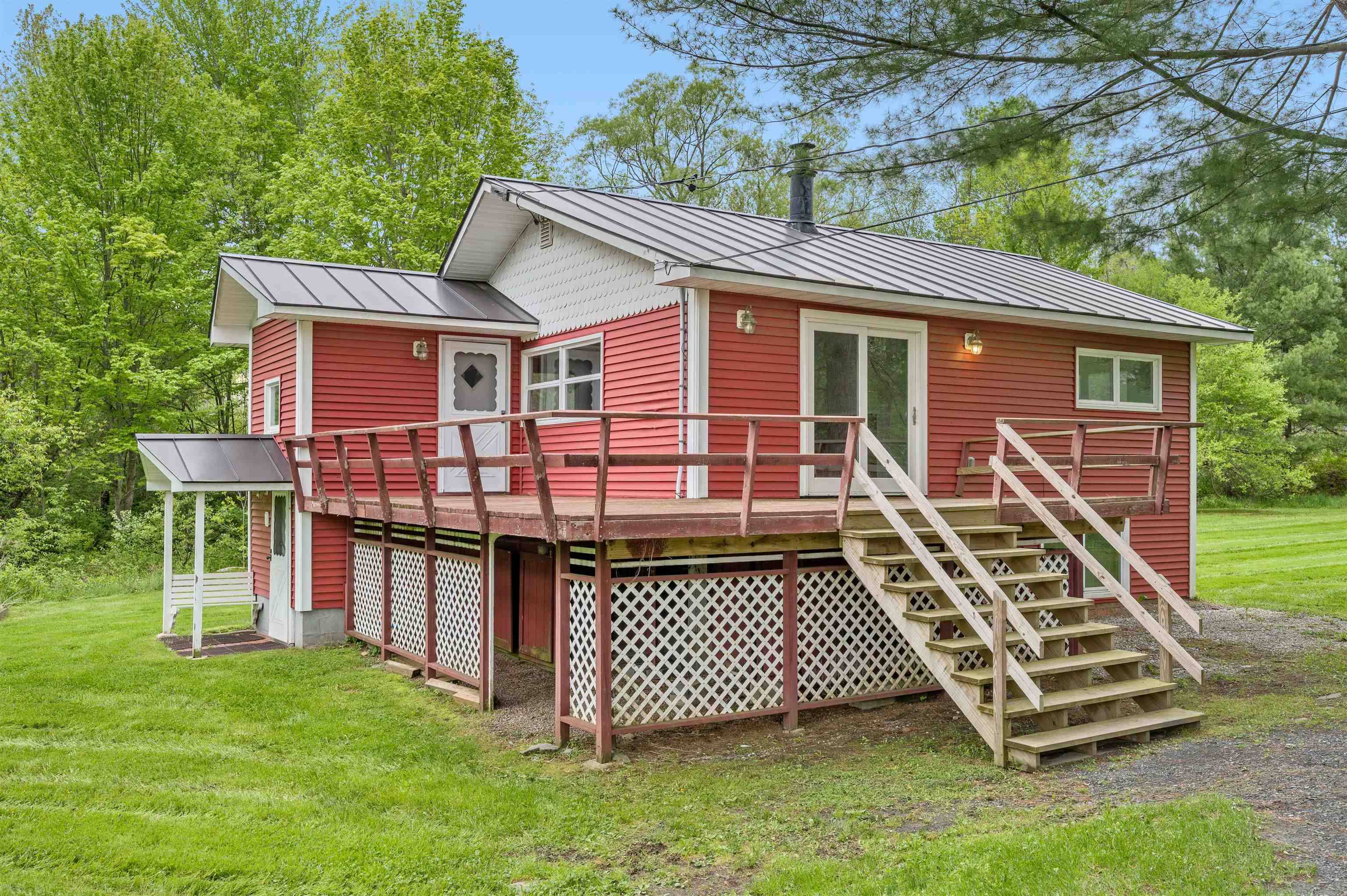 Stowe, VT 05672,1572 Stowe Hollow RD