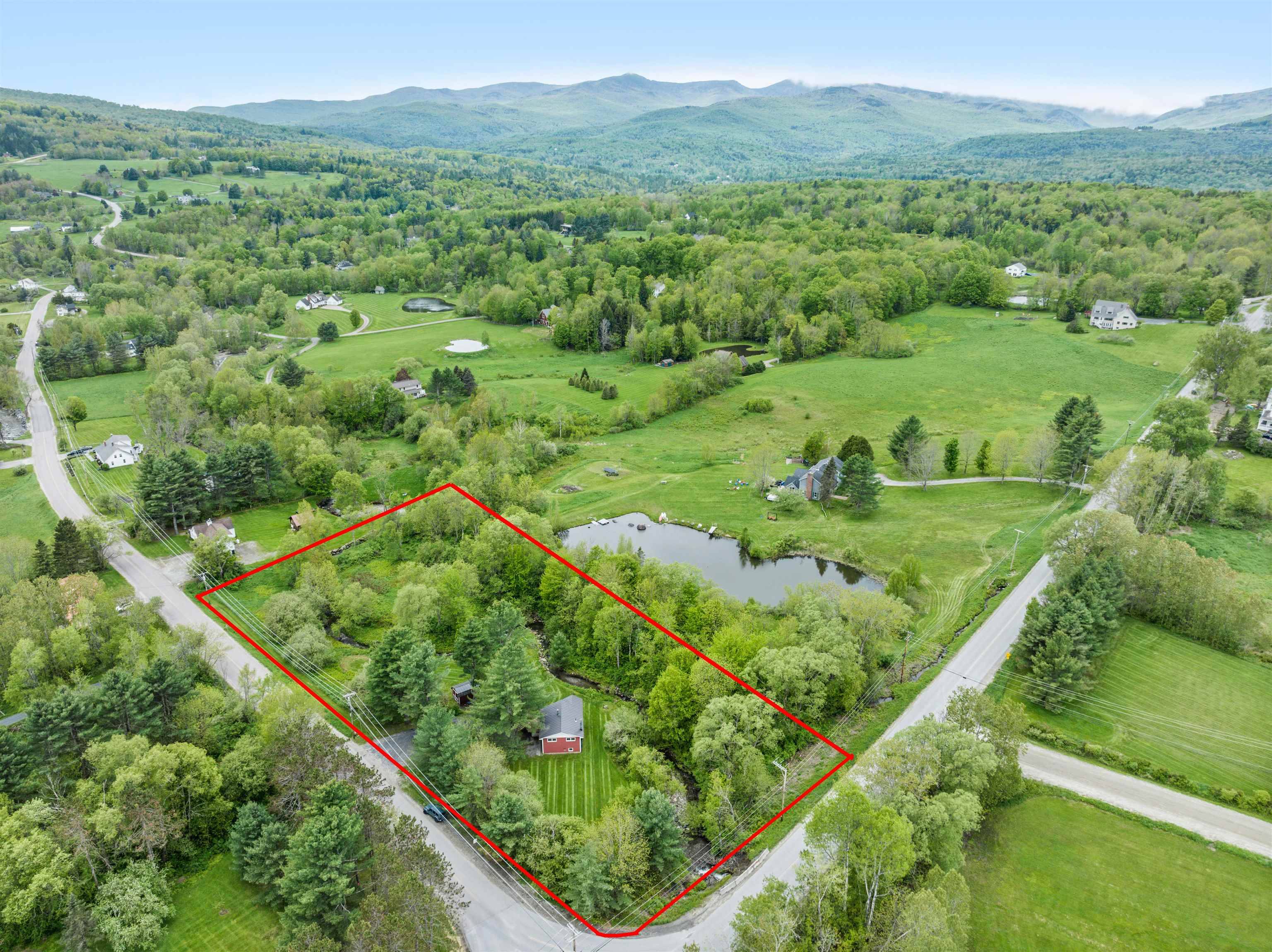 Stowe, VT 05672,1572 Stowe Hollow RD