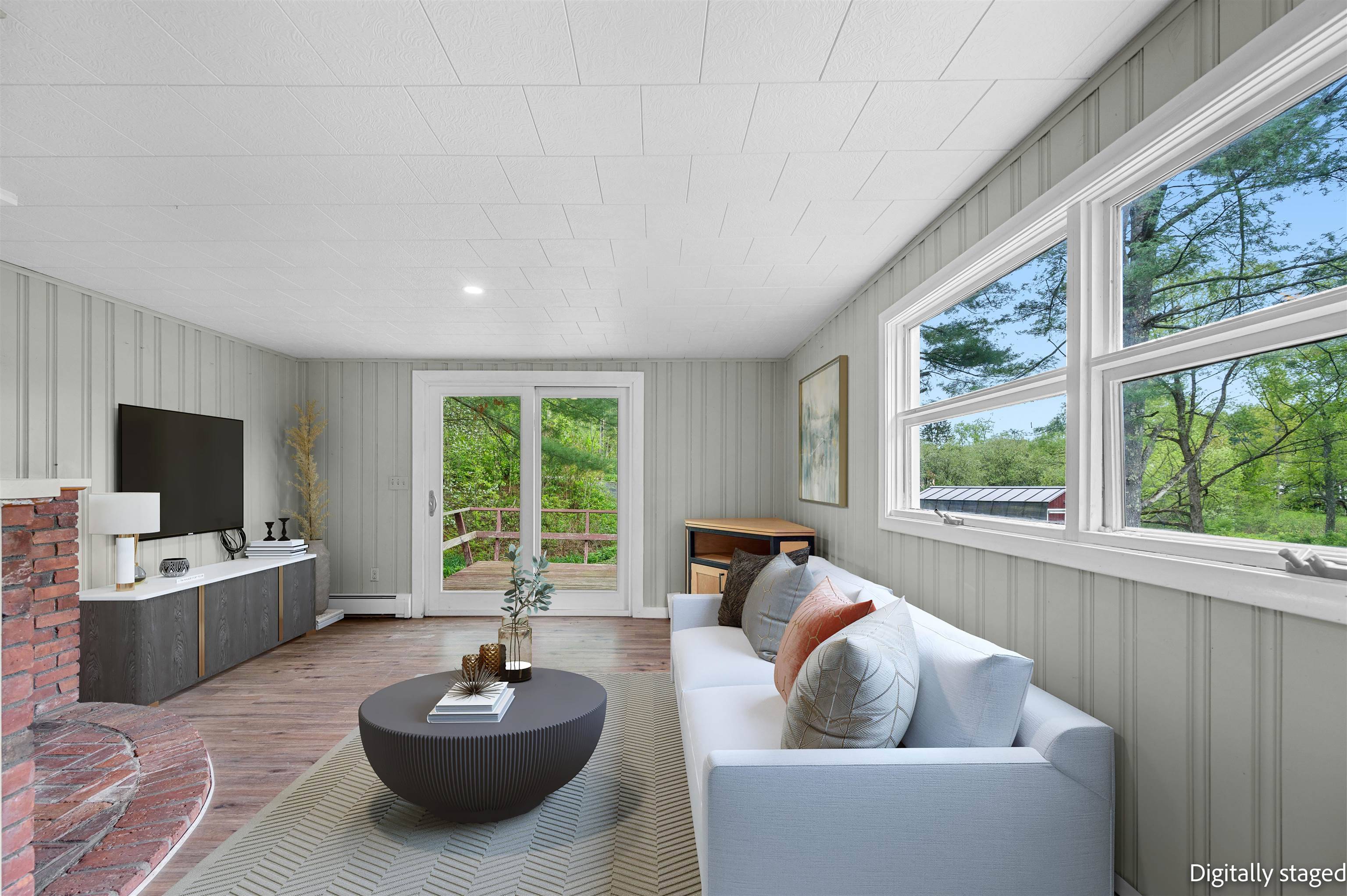 Stowe, VT 05672,1572 Stowe Hollow RD