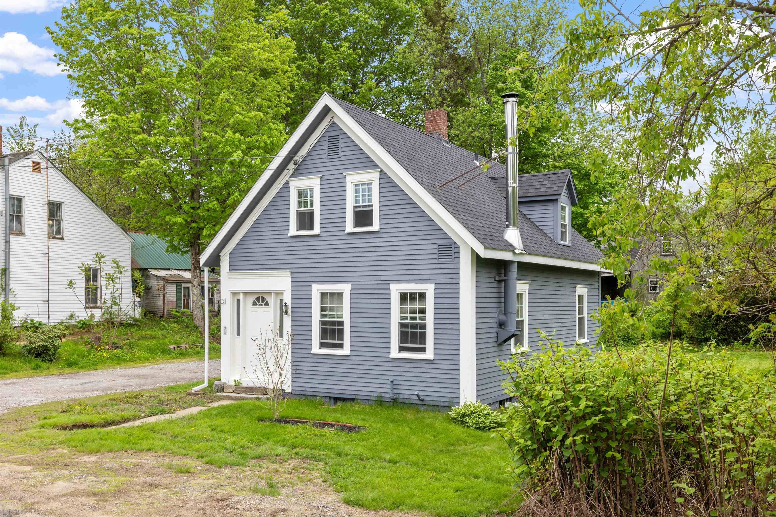 New Hampton, NH 03256,23 Main ST