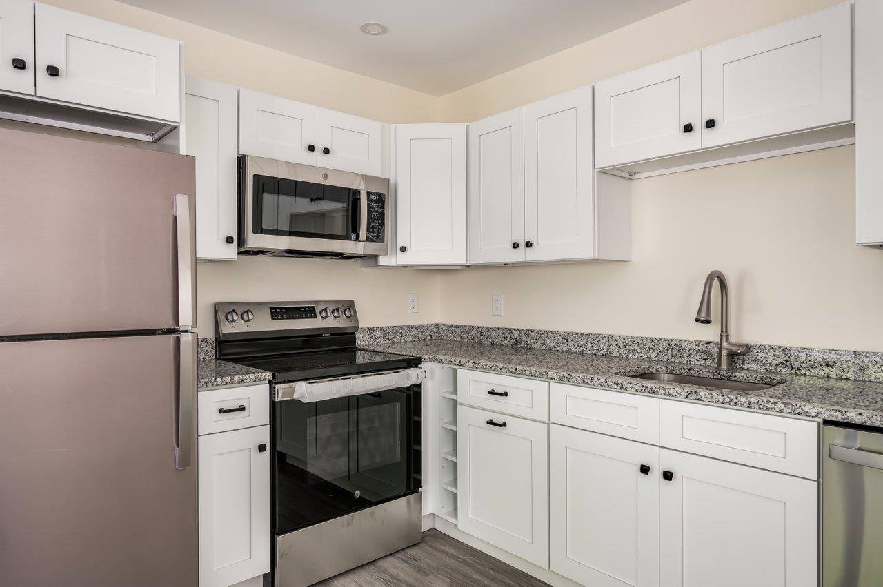 Dover, NH 03820,725 Central AVE #101