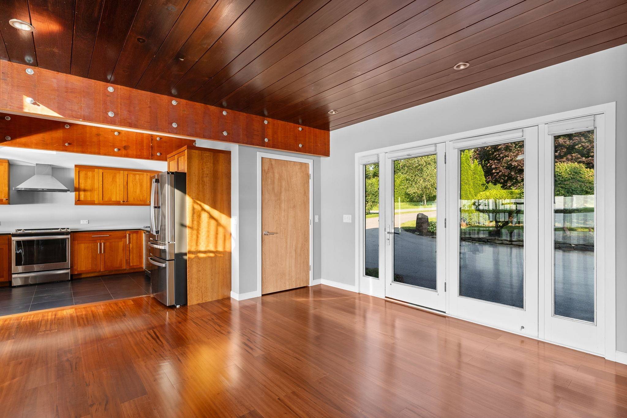 430 Clearwater RD Shelburne, VT 05482