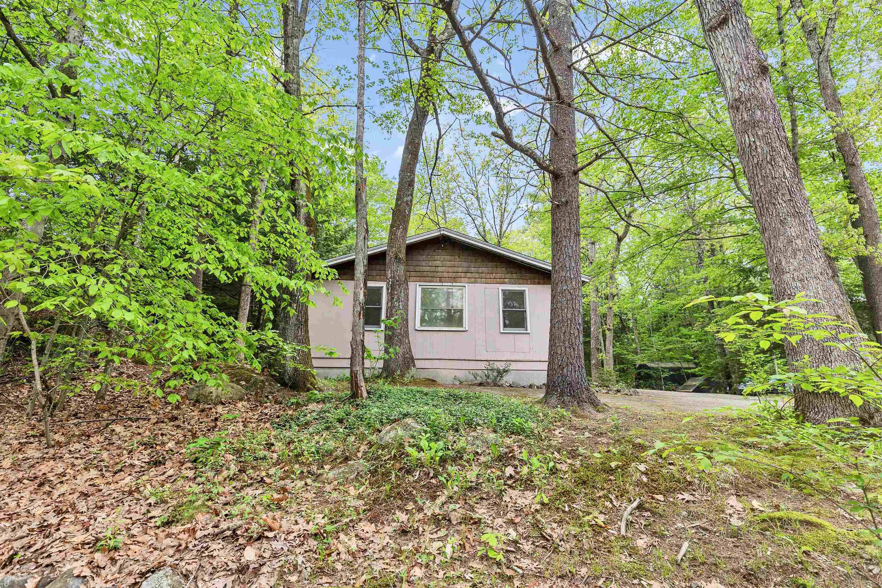 Webster, NH 03303,29 Centennial DR