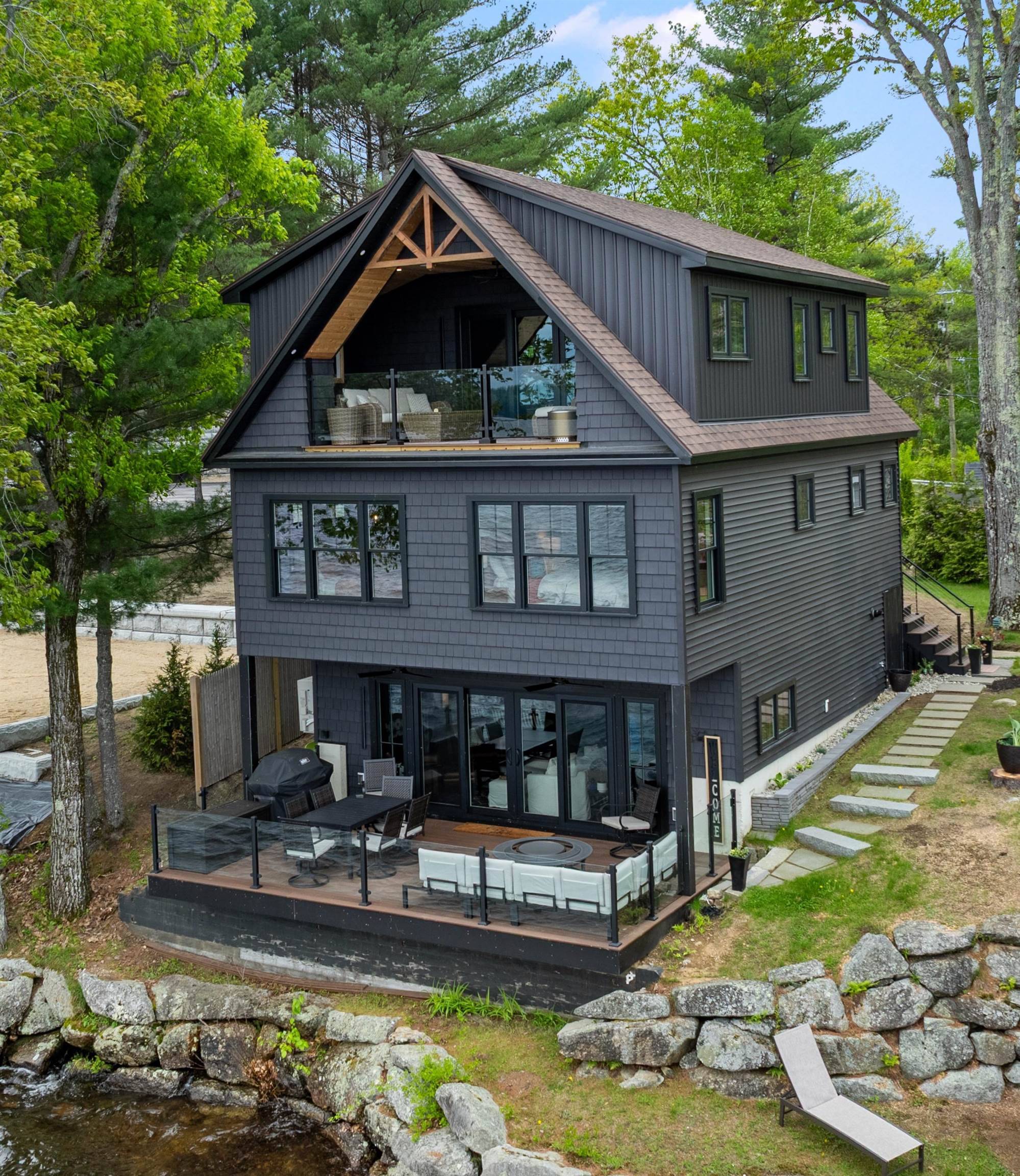 Laconia, NH 03246,602 Endicott ST