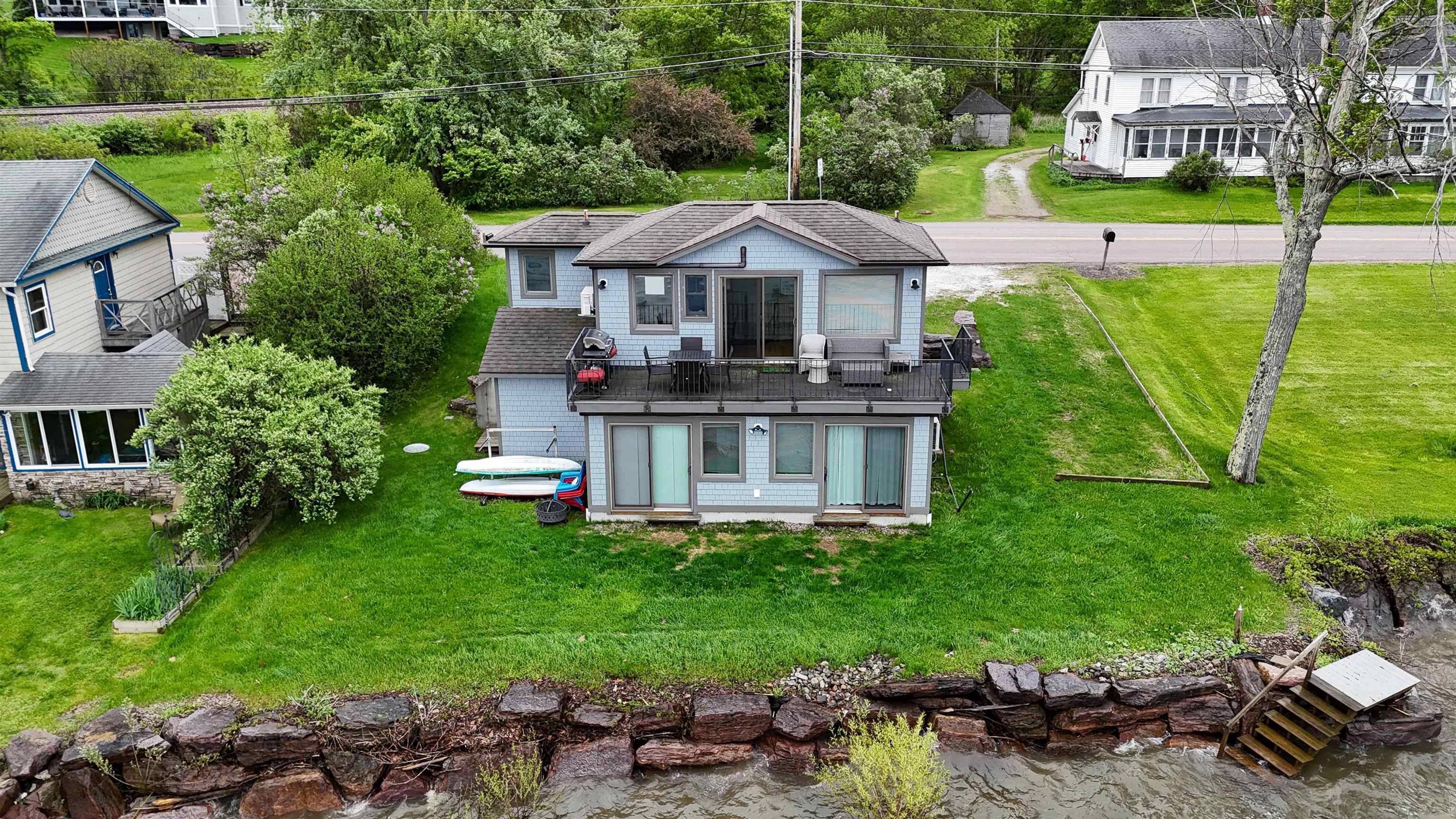 Shelburne, VT 05482,638 Bay RD