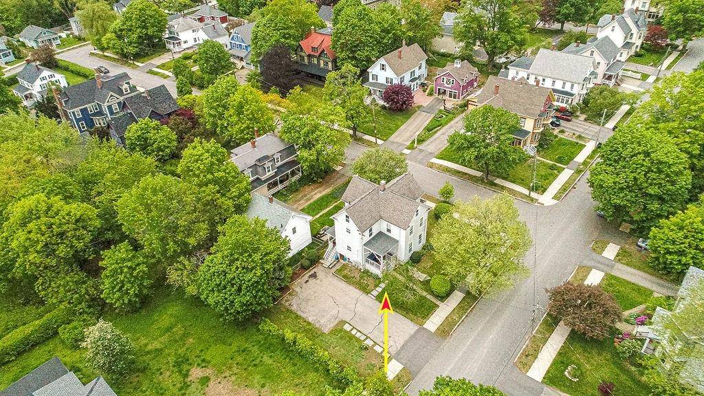 Dover, NH 03820,2 Hamilton ST