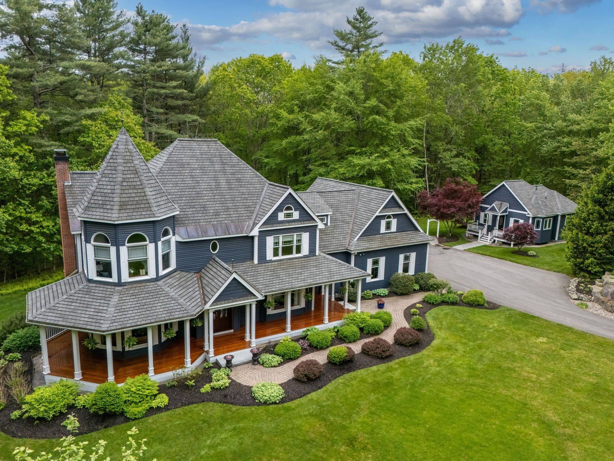 Bedford, NH 03110,52 Hardy RD