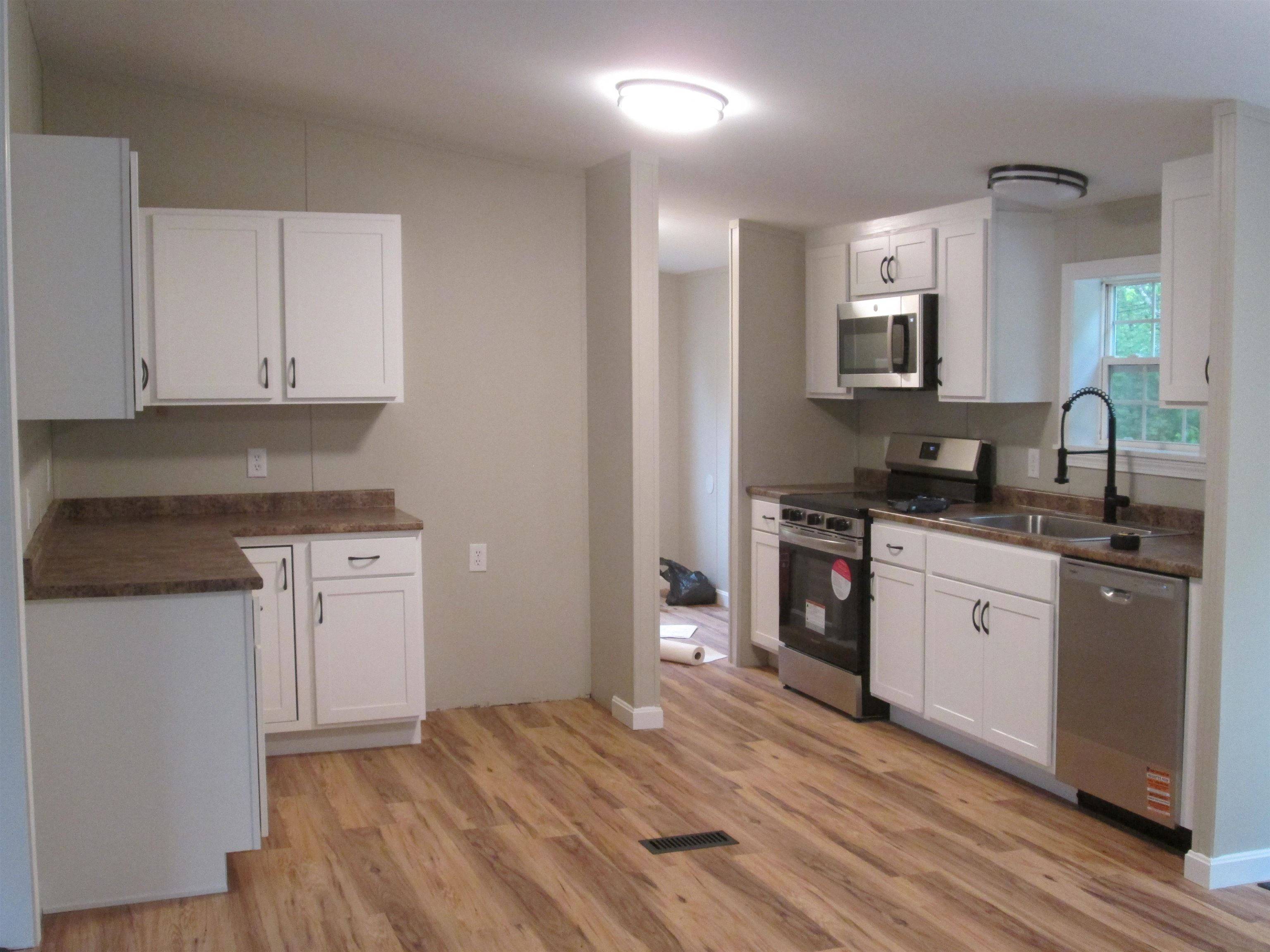 Winchester, NH 03470,49 Kapper DR