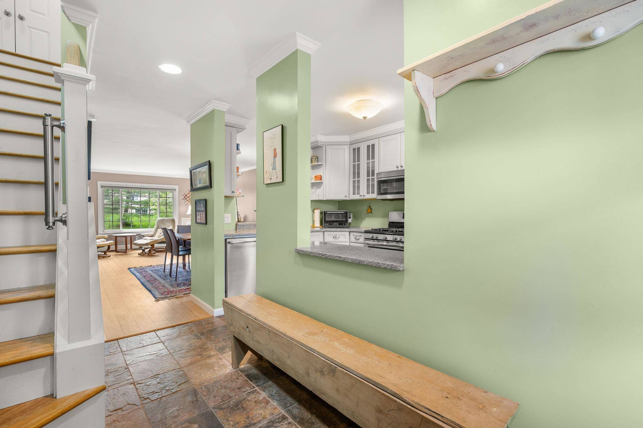 29 Fox Run RD Essex, VT 05452