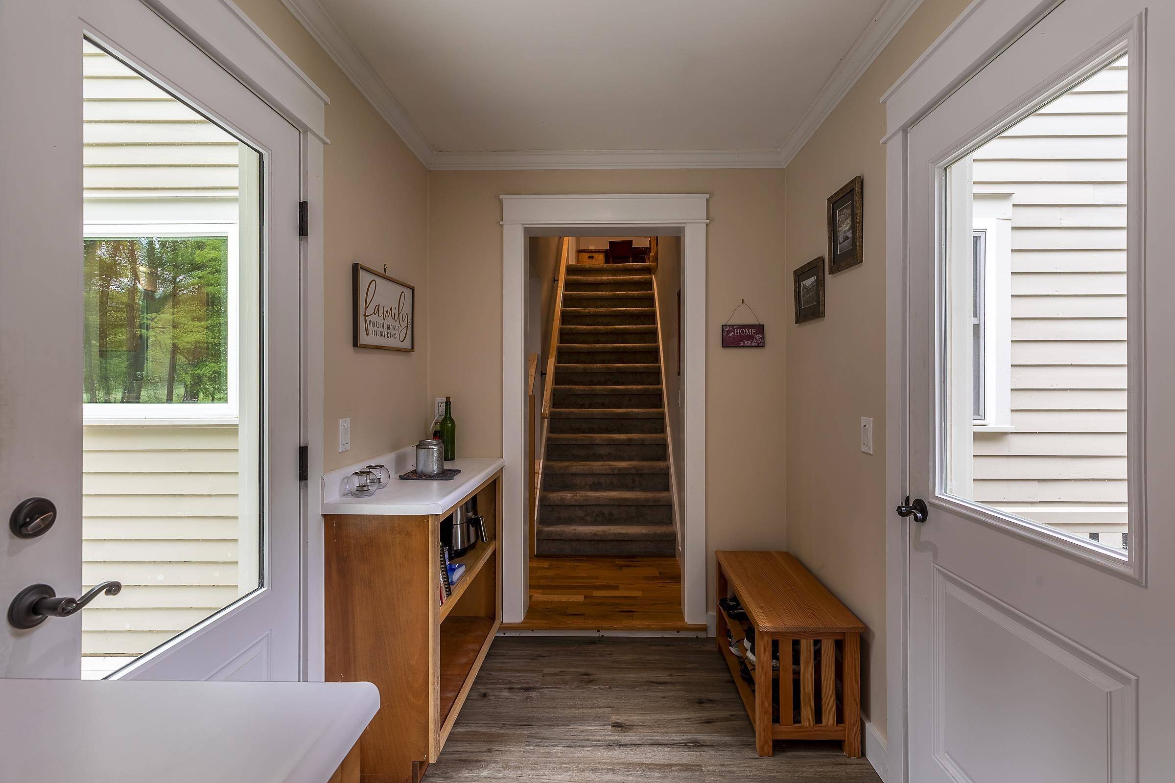 390 Tiffany LN Pawlet, VT 05761