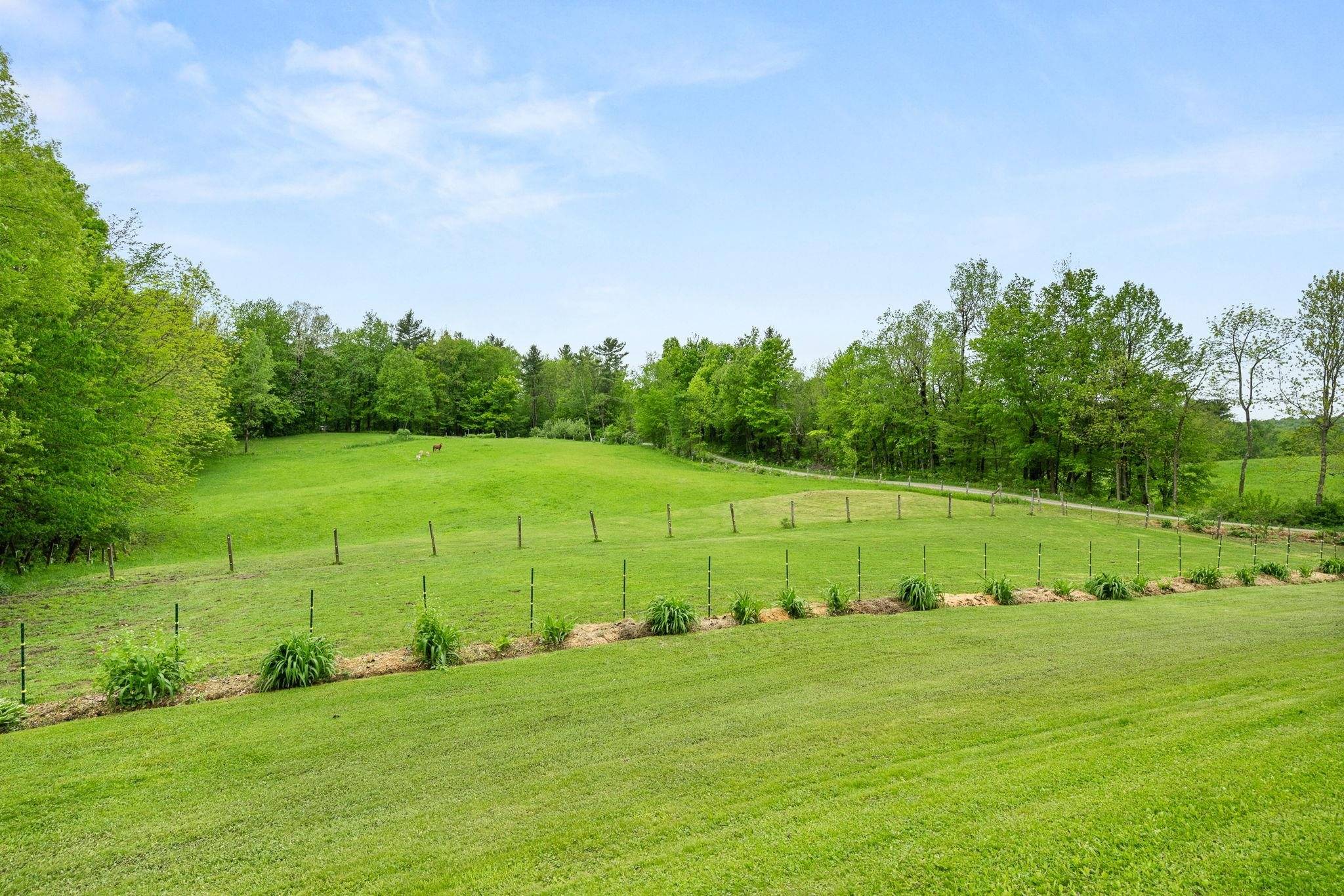 Hinesburg, VT 05461,55 Honey Hill RD