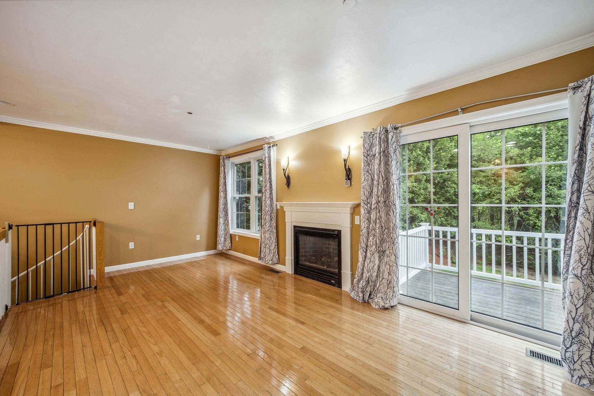 Nashua, NH 03062,60 Barrington AVE #60