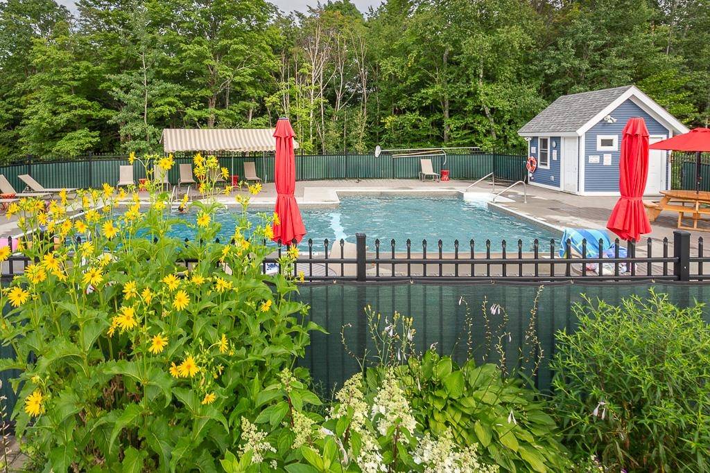 Killington, VT 05751,137 East Mountain RD #2C1