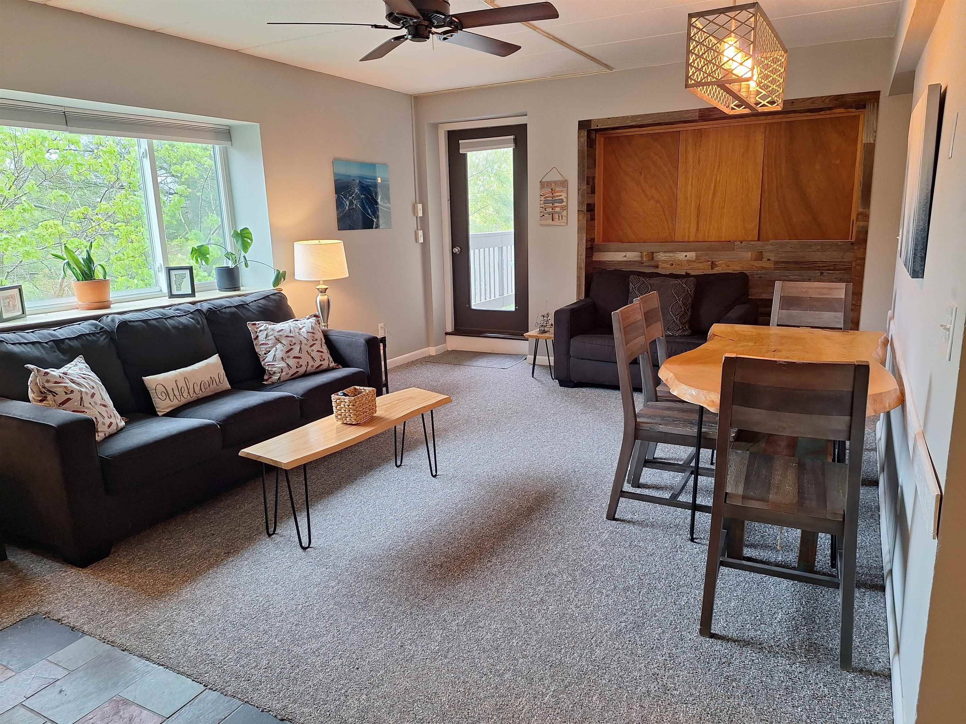 Killington, VT 05751,137 East Mountain RD #2C1