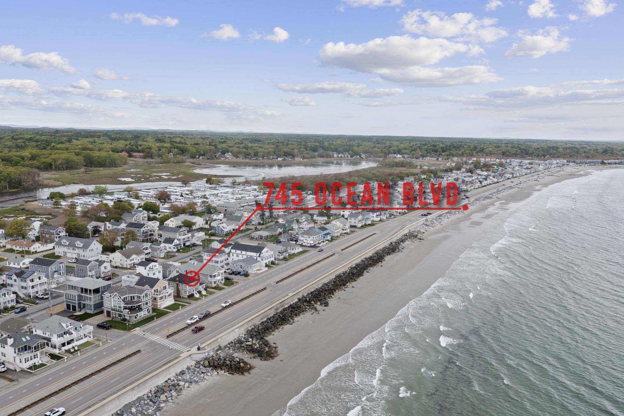 Hampton, NH 03842,745 Ocean BLVD