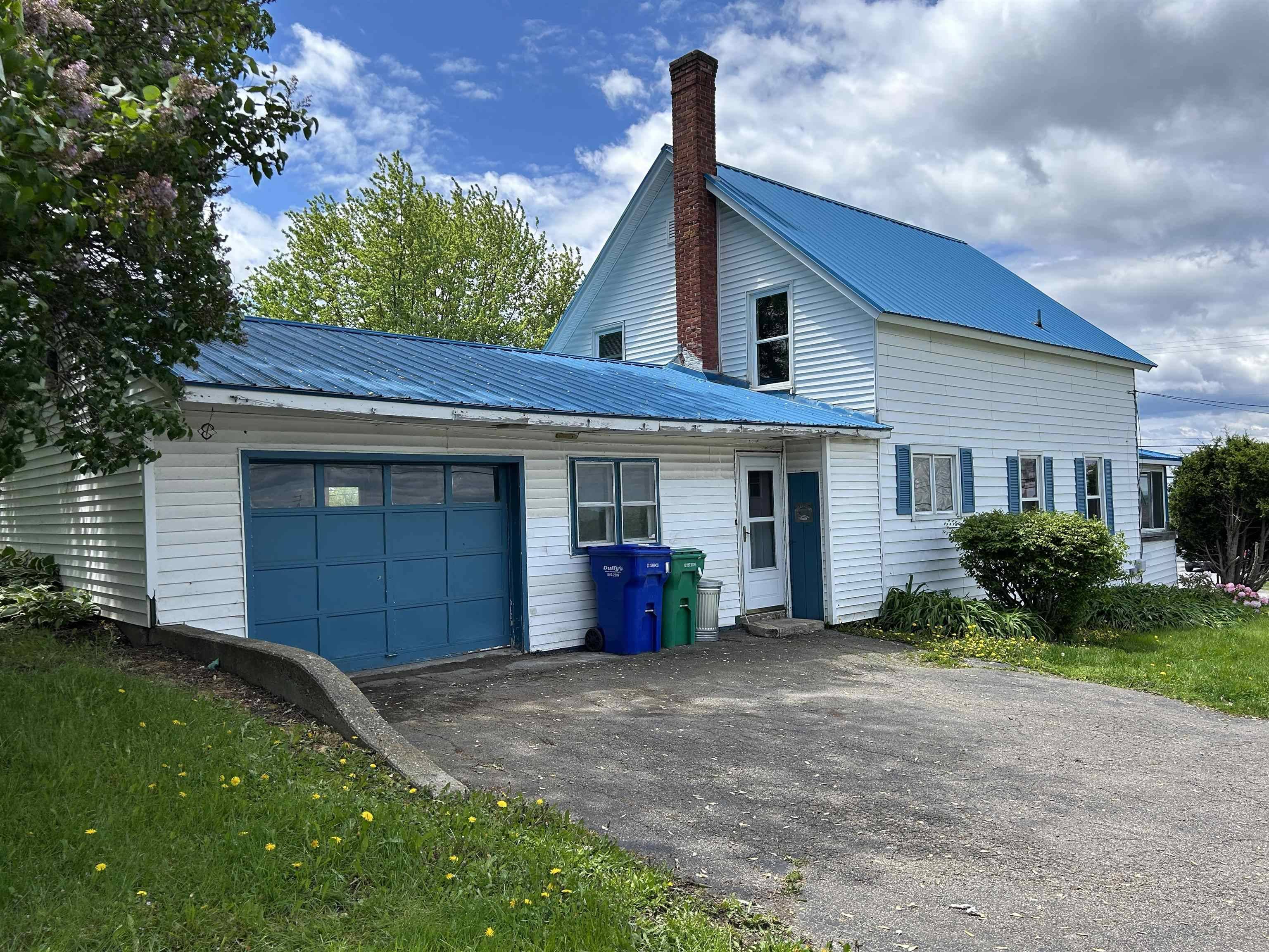 St. Albans Town, VT 05481,325 S Main ST