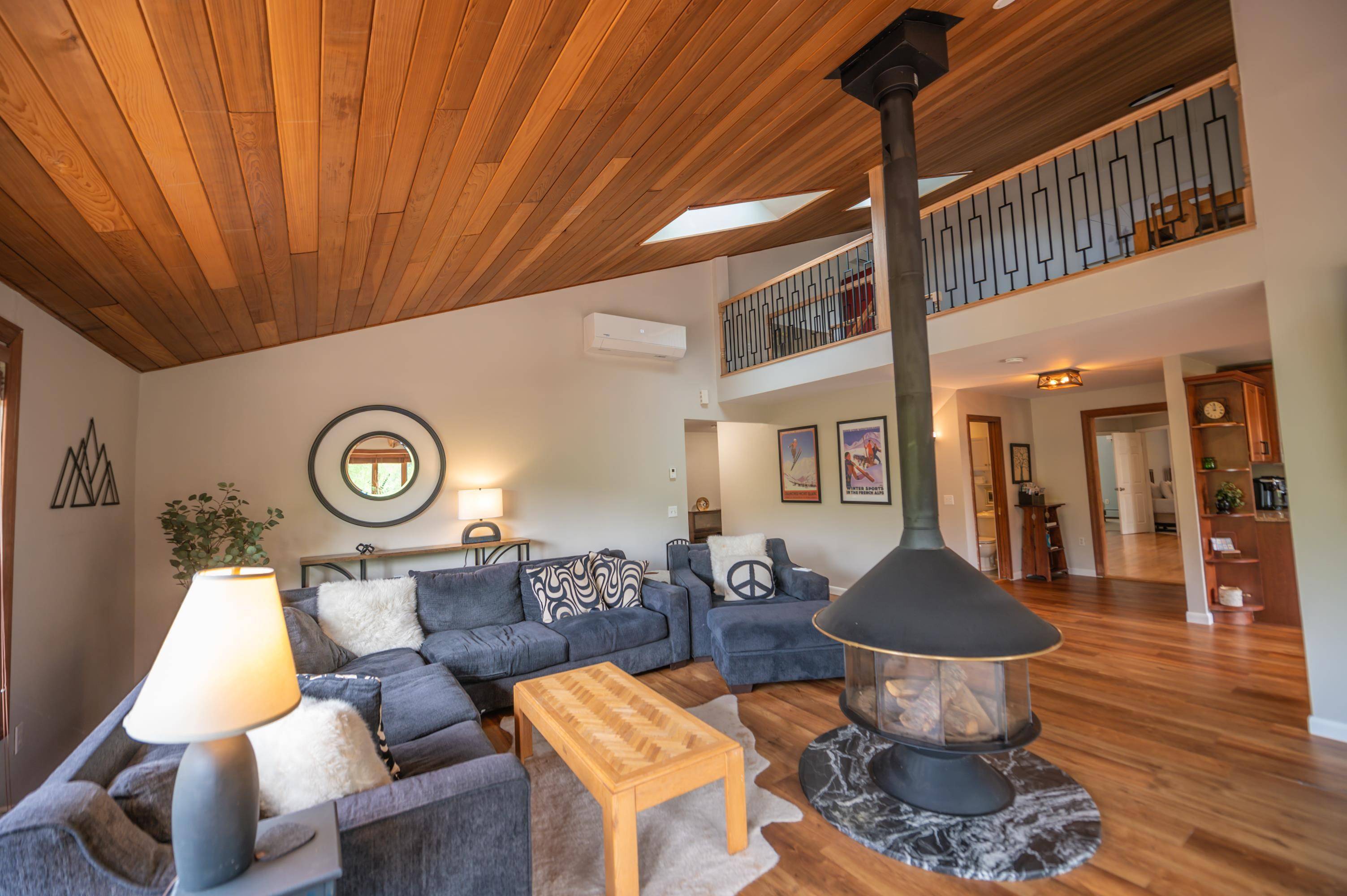 Dover, VT 05356,55 Joans Ridge RD