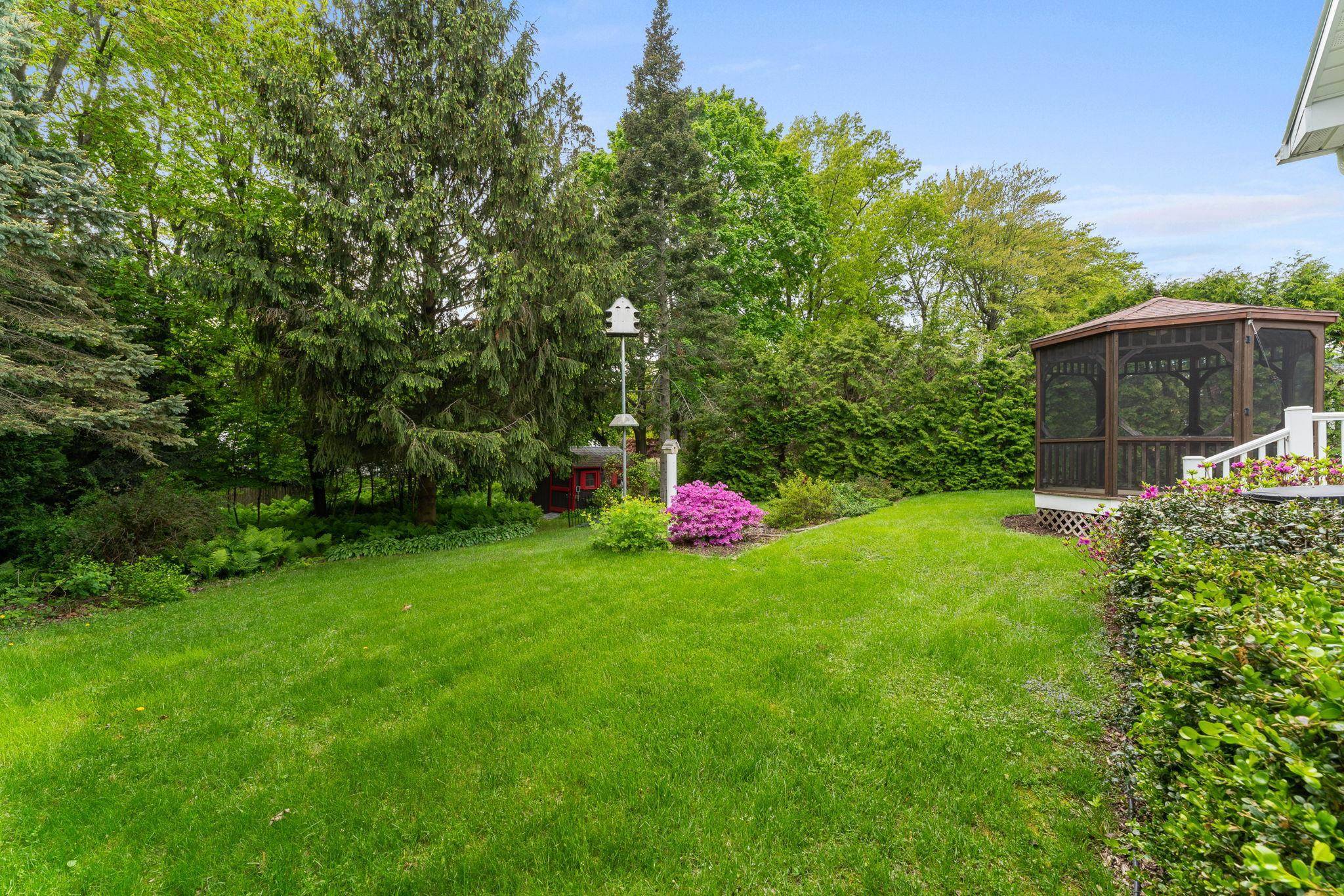 33 Wildwood DR Burlington, VT 05408