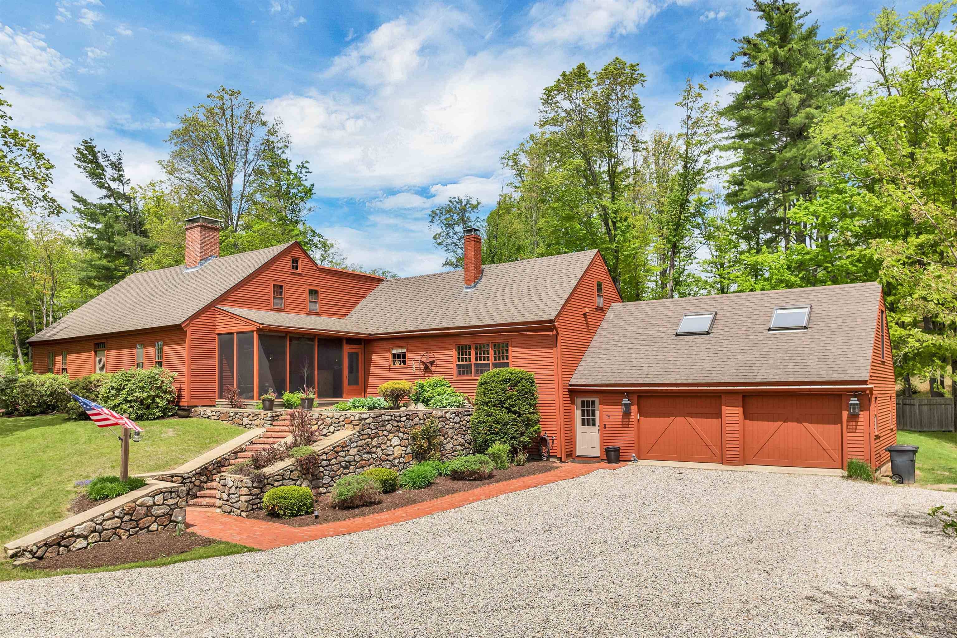 Barnstead, NH 03225,74 Bartlett RD
