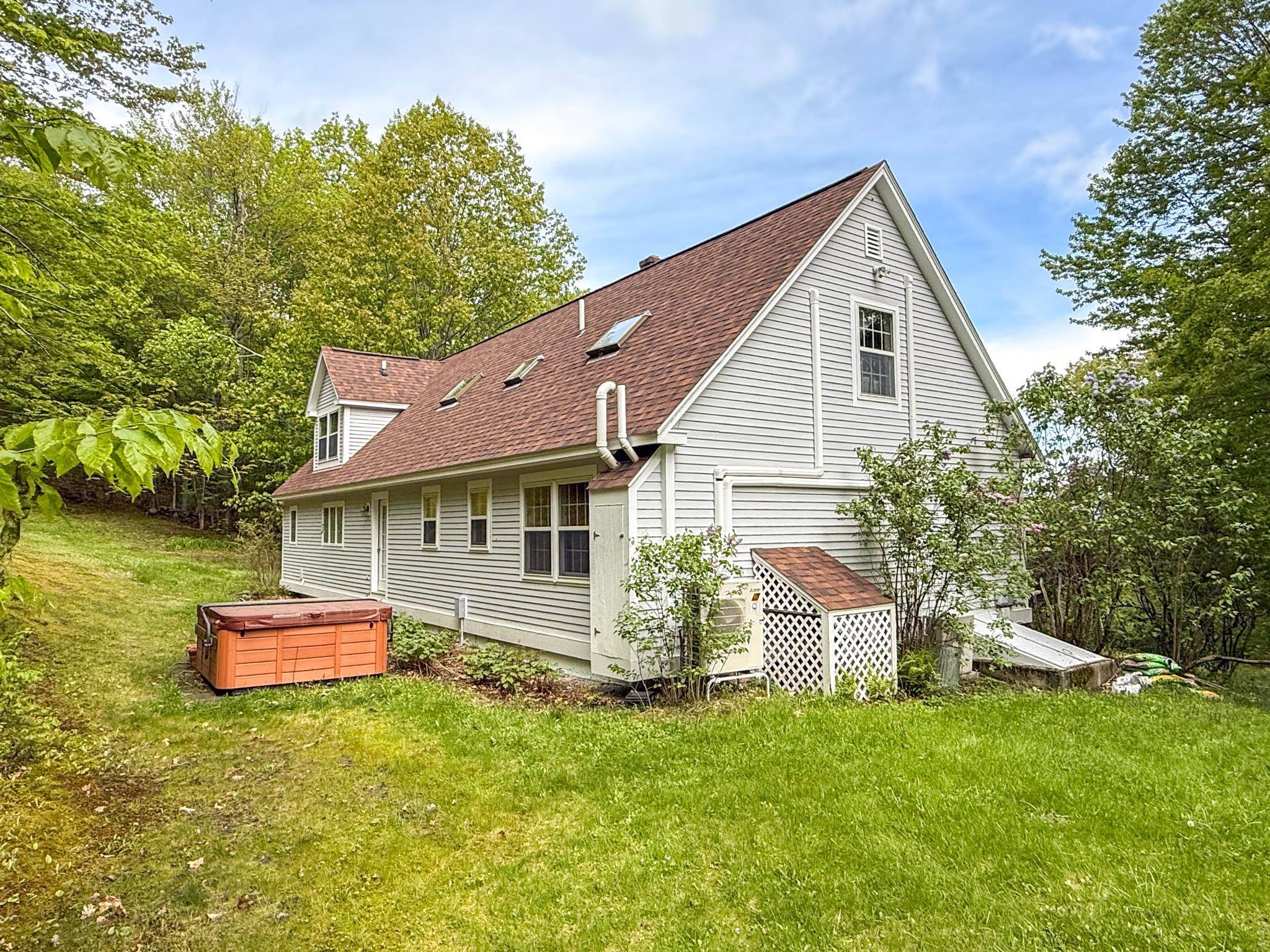 Lebanon, NH 03766,14 Maries WAY