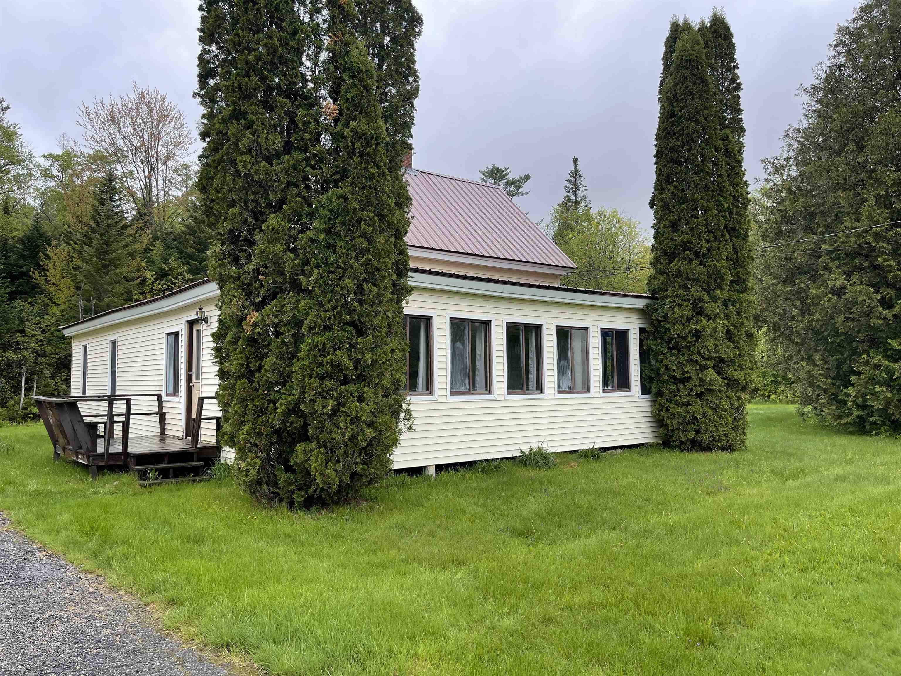 Carroll, NH 03595,224 Route 302 West