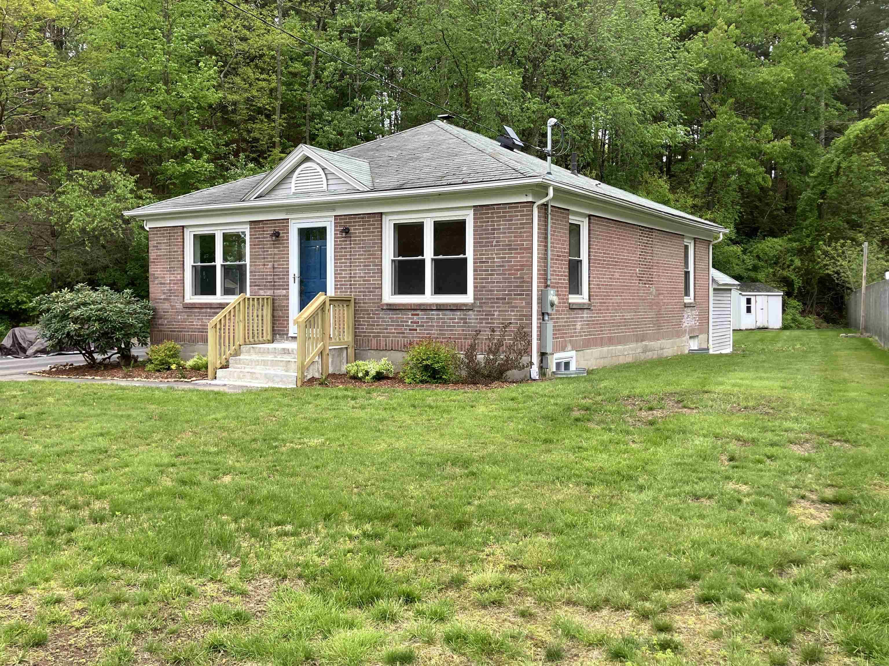 Dover, NH 03820,16 Morin ST