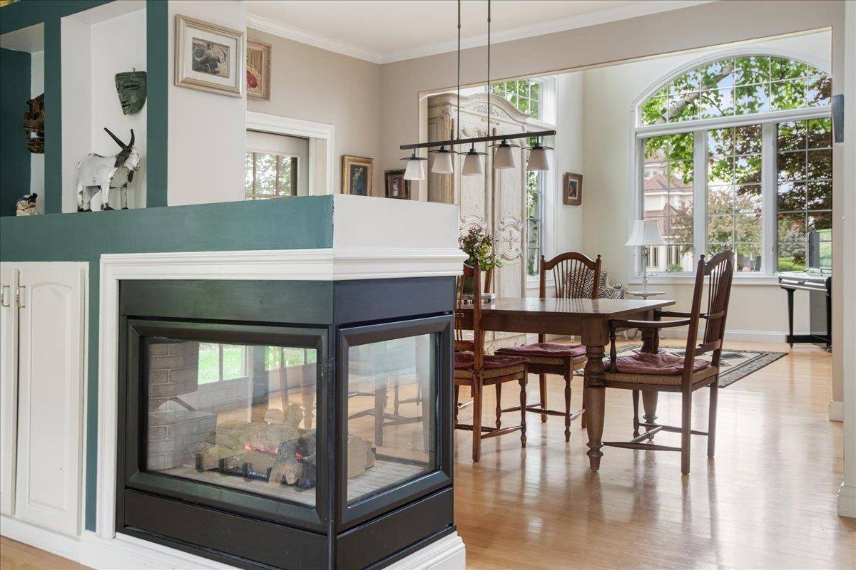 26 Pinnacle DR South Burlington, VT 05403