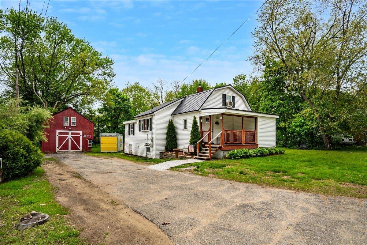 Laconia, NH 03246,19 Overland ST