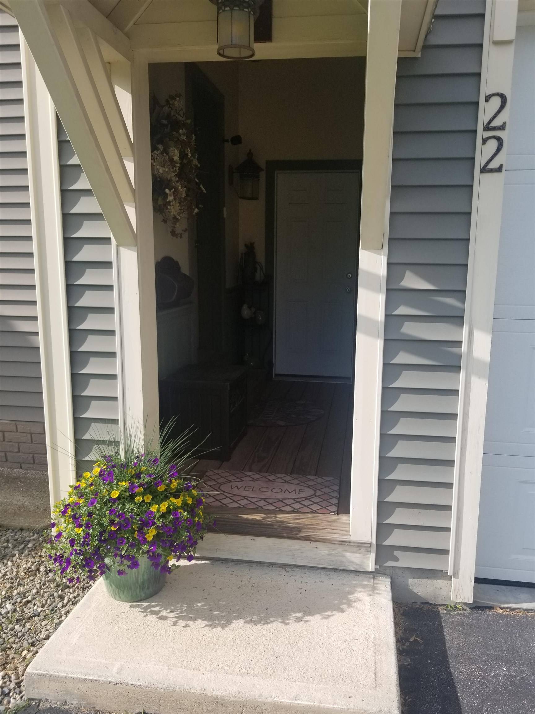 Claremont, NH 03743,22 Chestnut ST