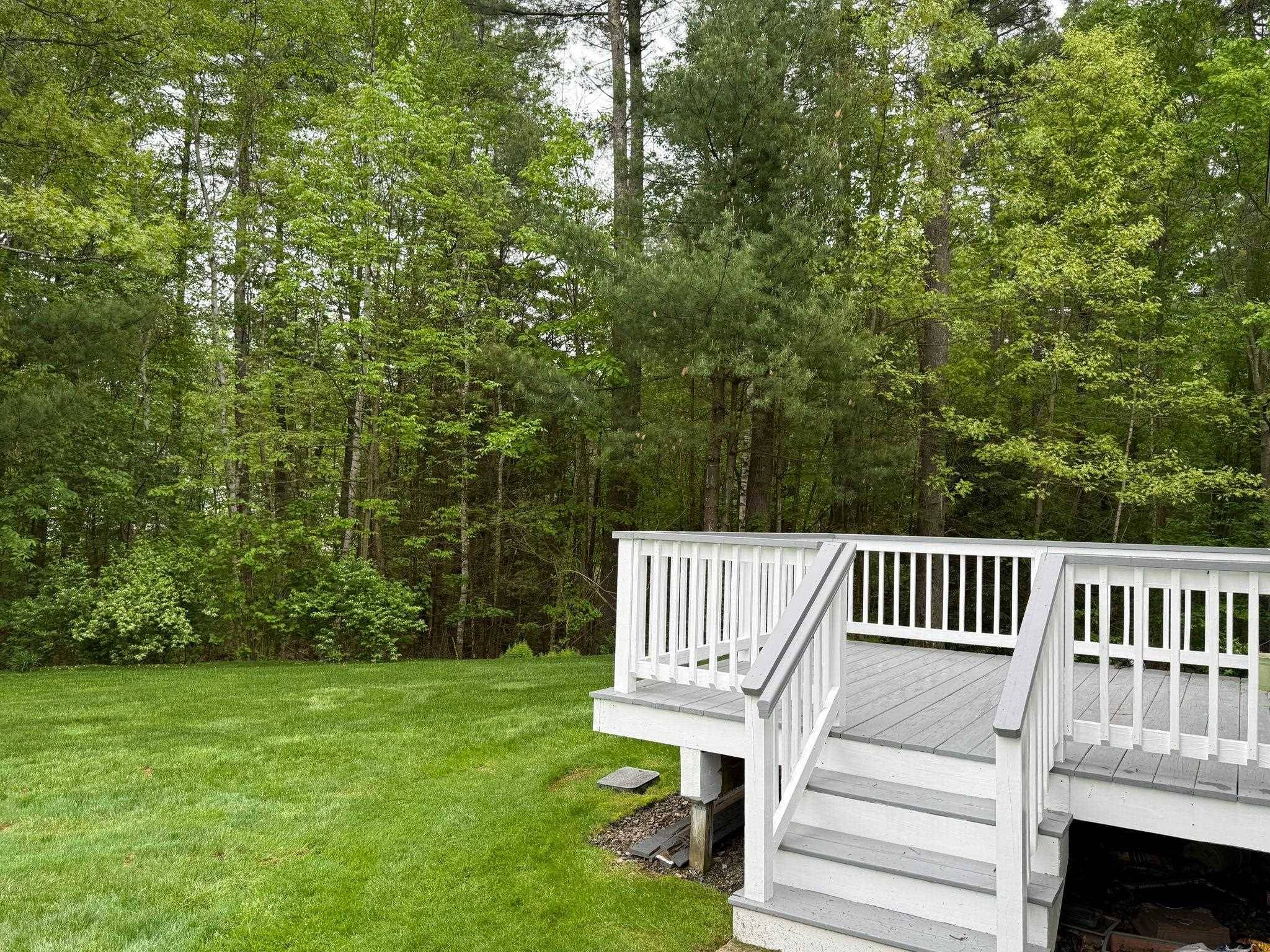 Nashua, NH 03062,4 Sunblaze DR