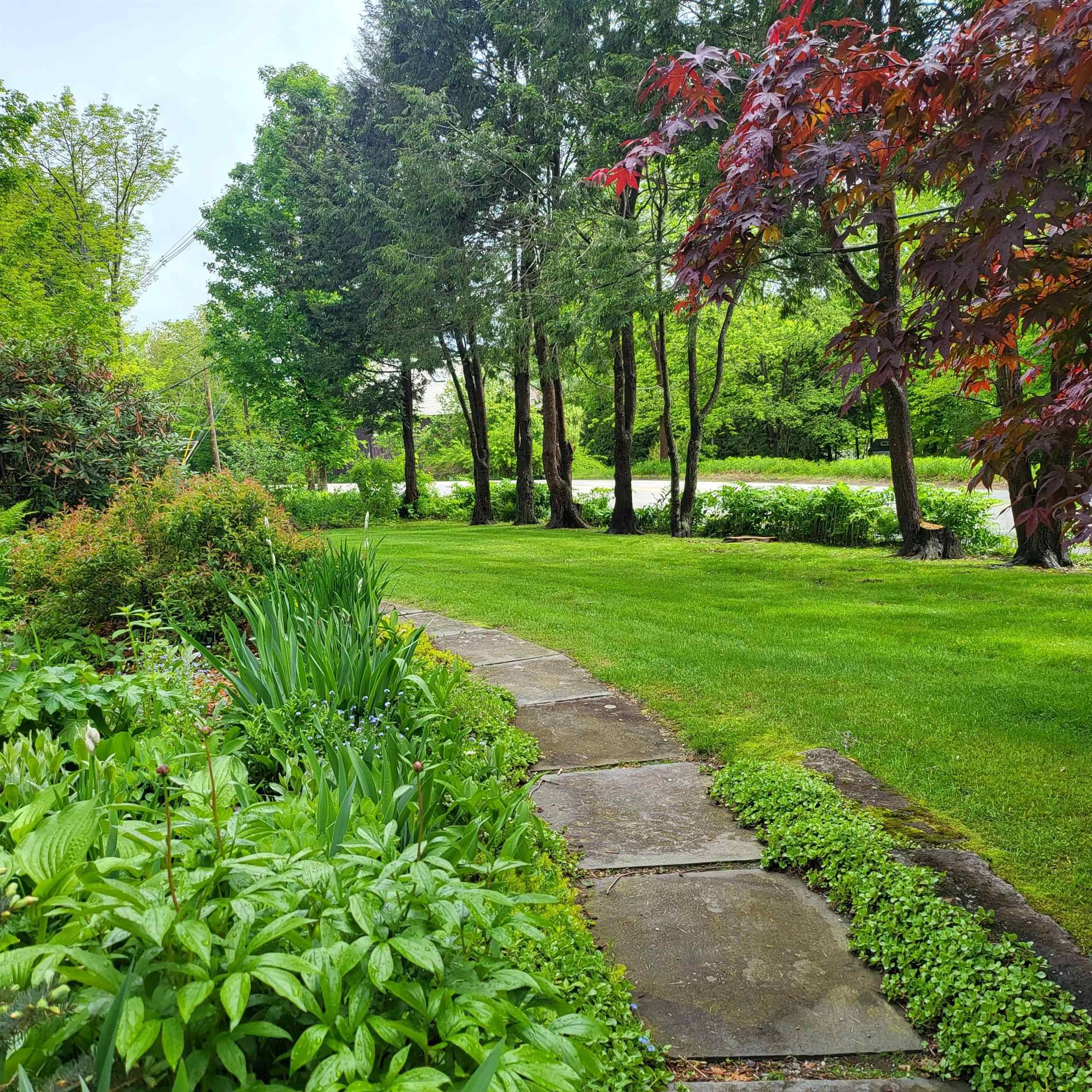 105 Westminster RD Putney, VT 05346