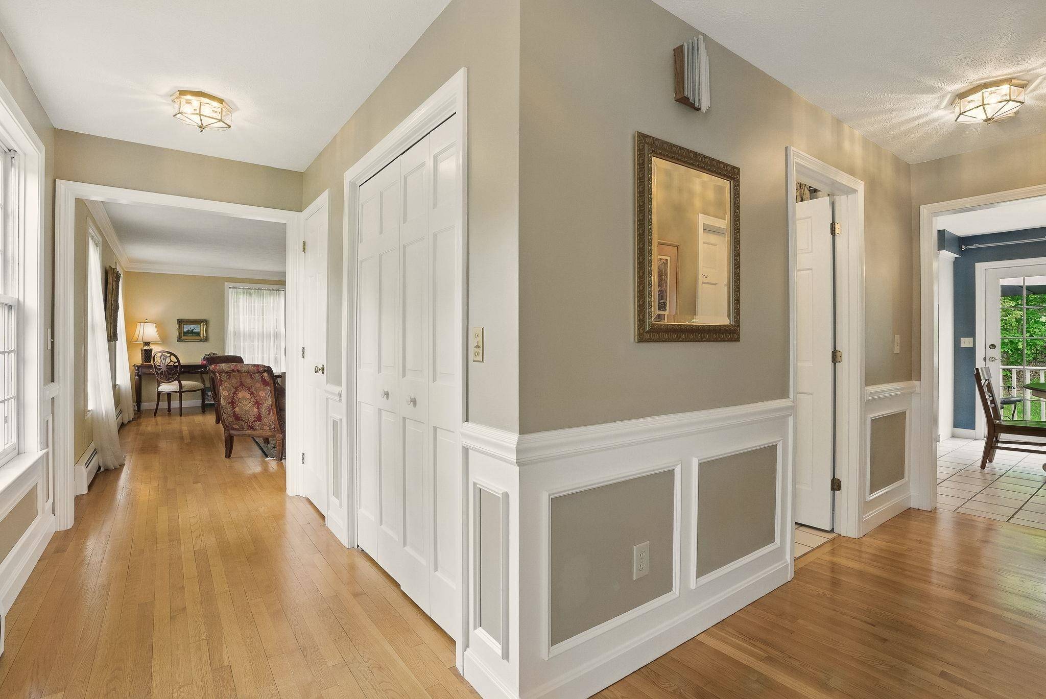 Bedford, NH 03110,4 Catesby LN