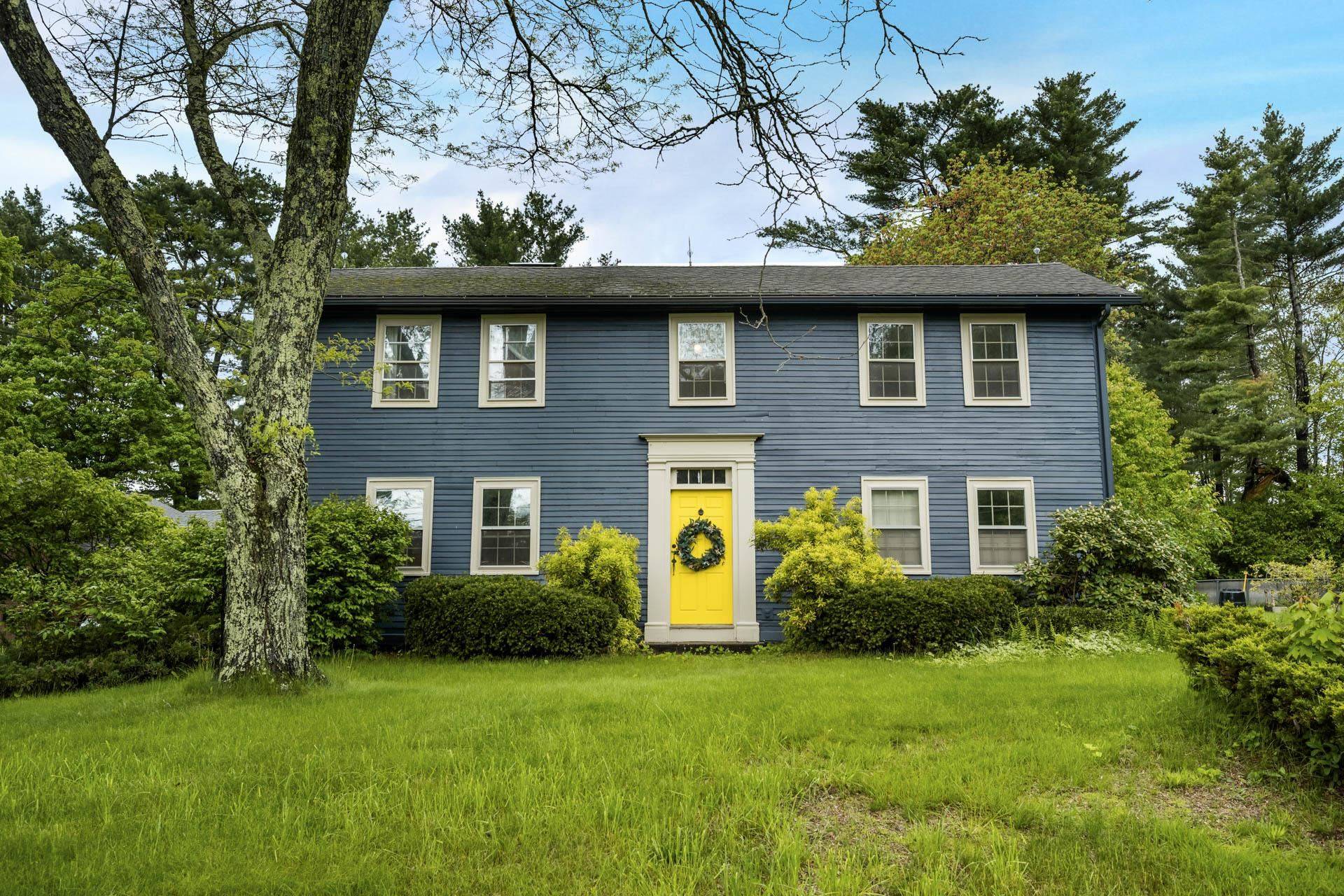 Pembroke, NH 03275,550 Buck ST