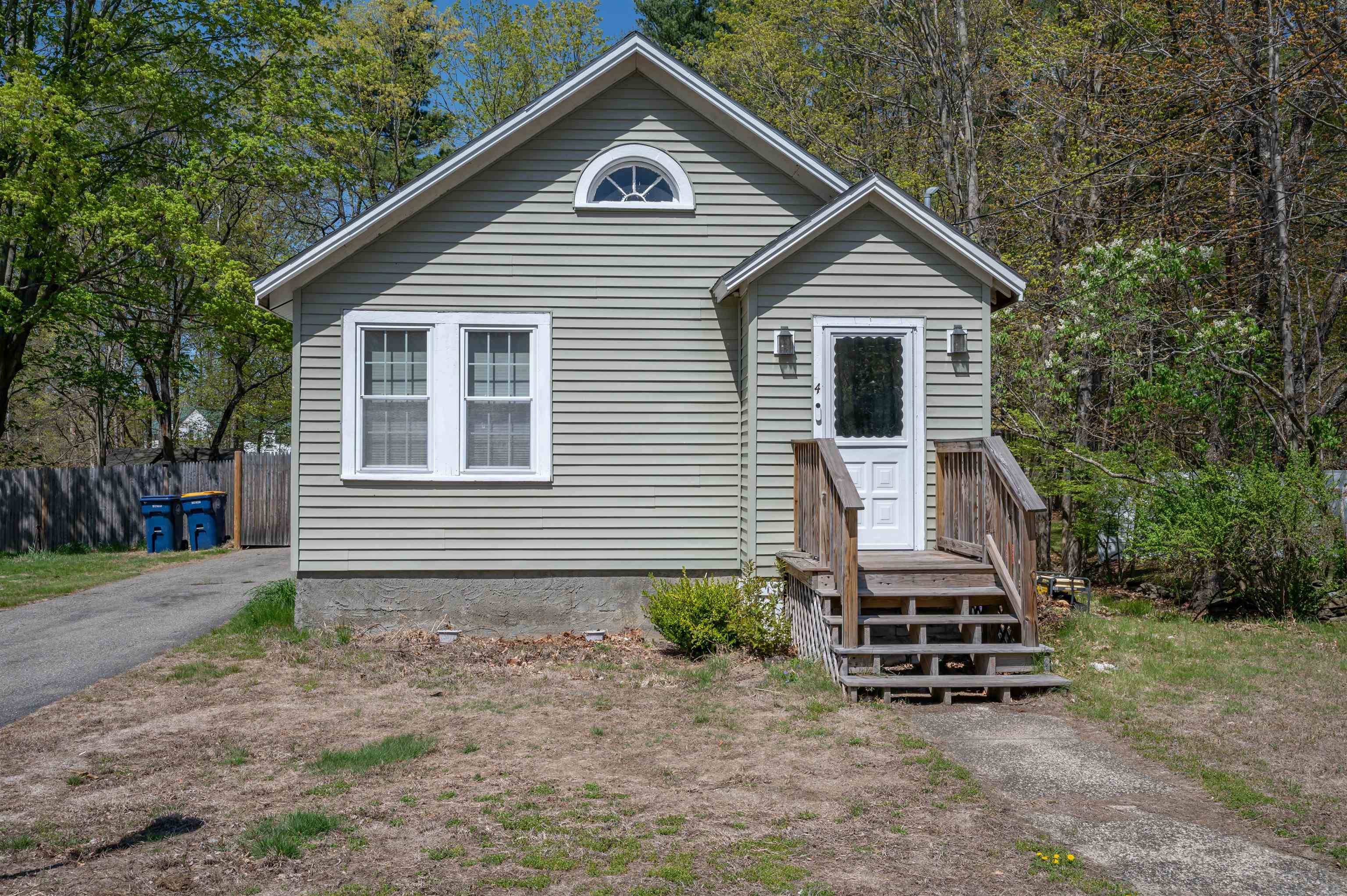 Plaistow, NH 03865,4 Palmer AVE