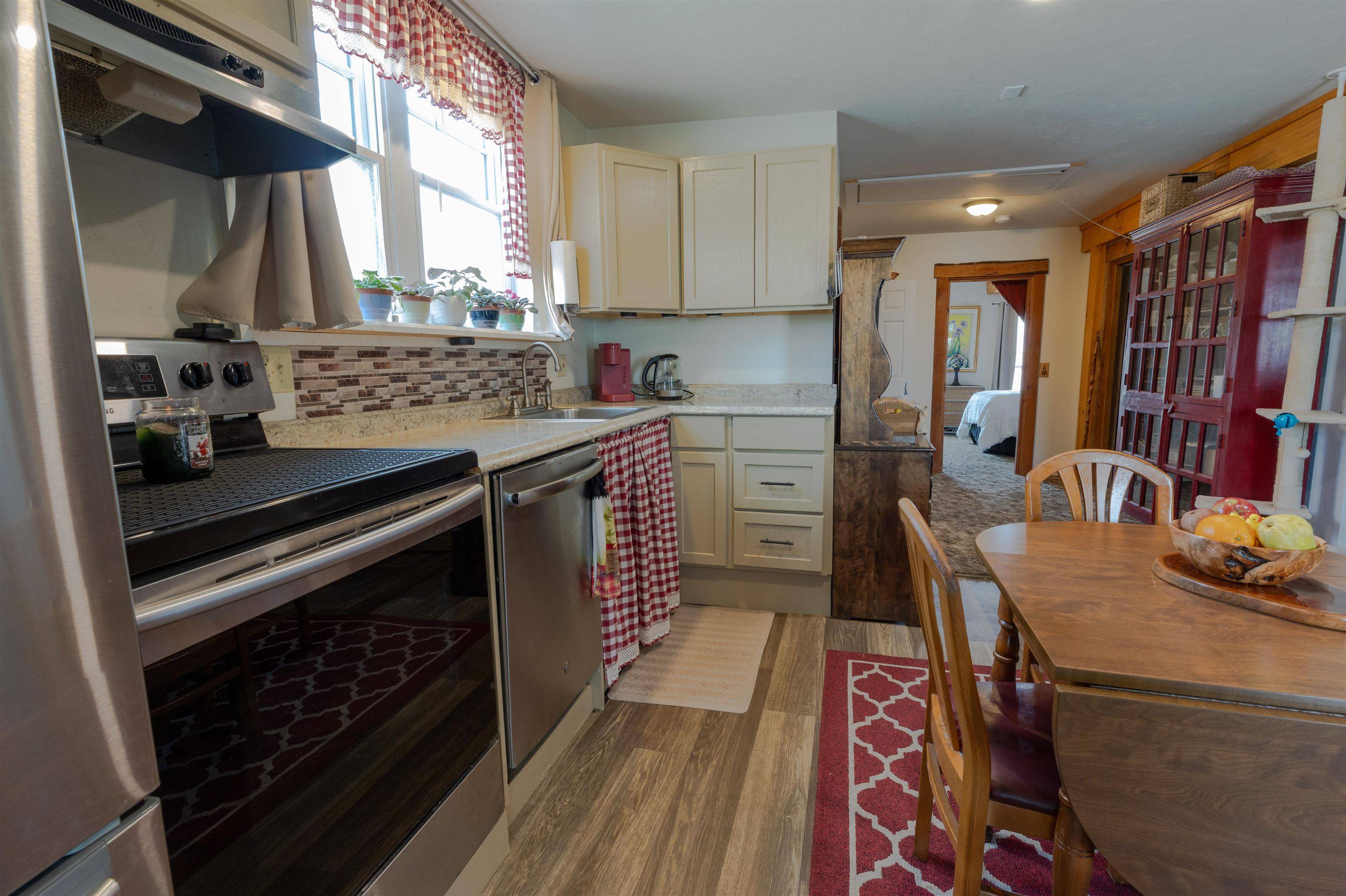 Northumberland, NH 03582,18 State ST