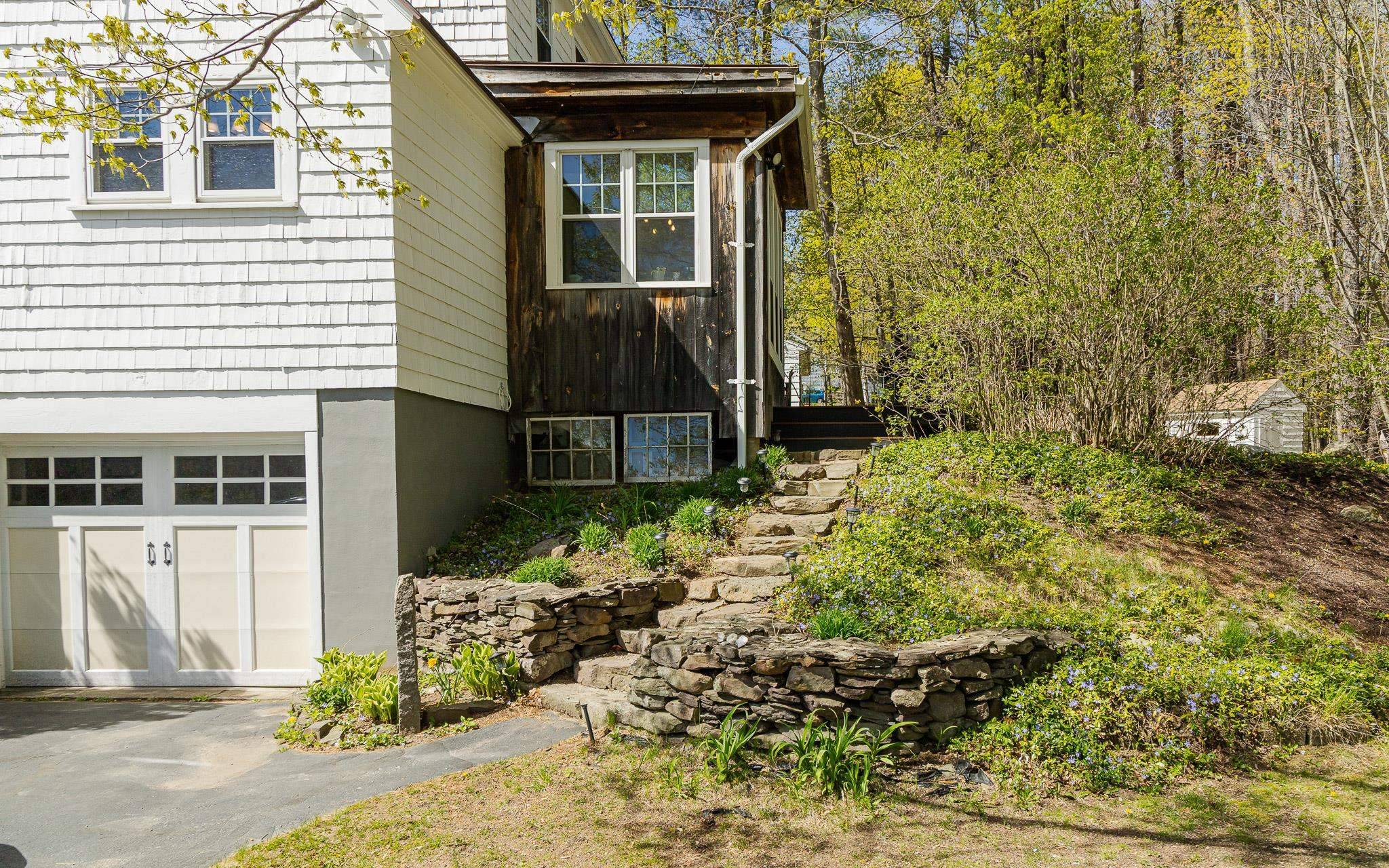 Peterborough, NH 03458,66 Lookout Hill RD